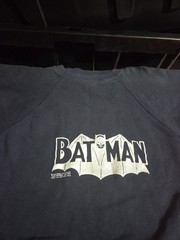 vintage 1966 DC Comics Medium Batman sweatshirt featuring a classic logo.
