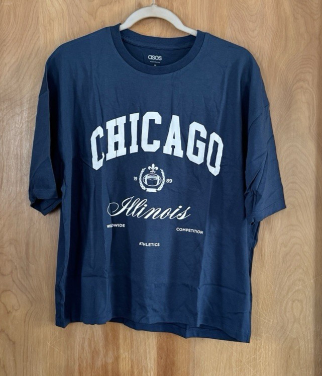 Asos Design Men’s Boxy Oversized T-Shirt Chicago City Graphic Navy Size M NEW