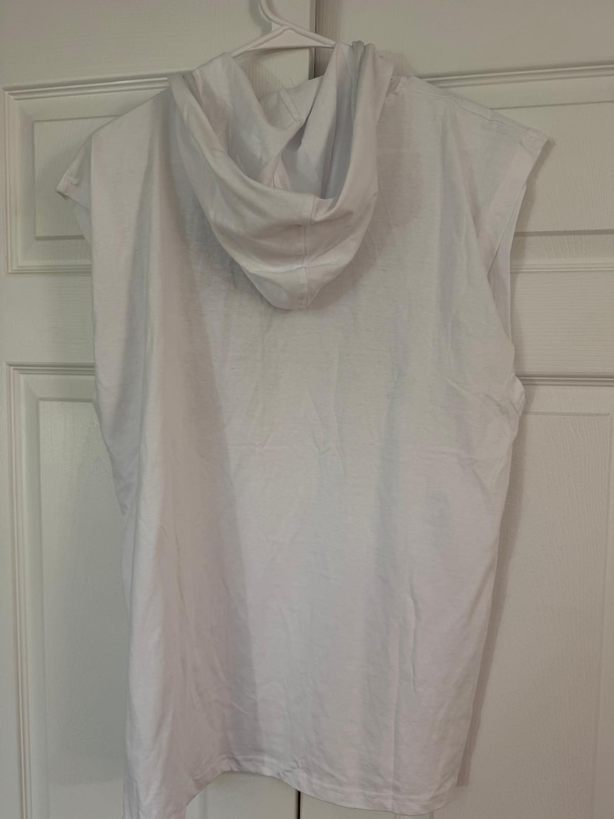 King Short Sleeve Hooded T-Shirt gallery