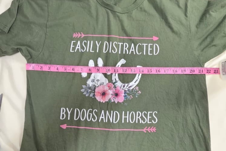 Port & Company Men’s L Green Graphic T-Shirt Easily Distracted By Dogs Tee gallery