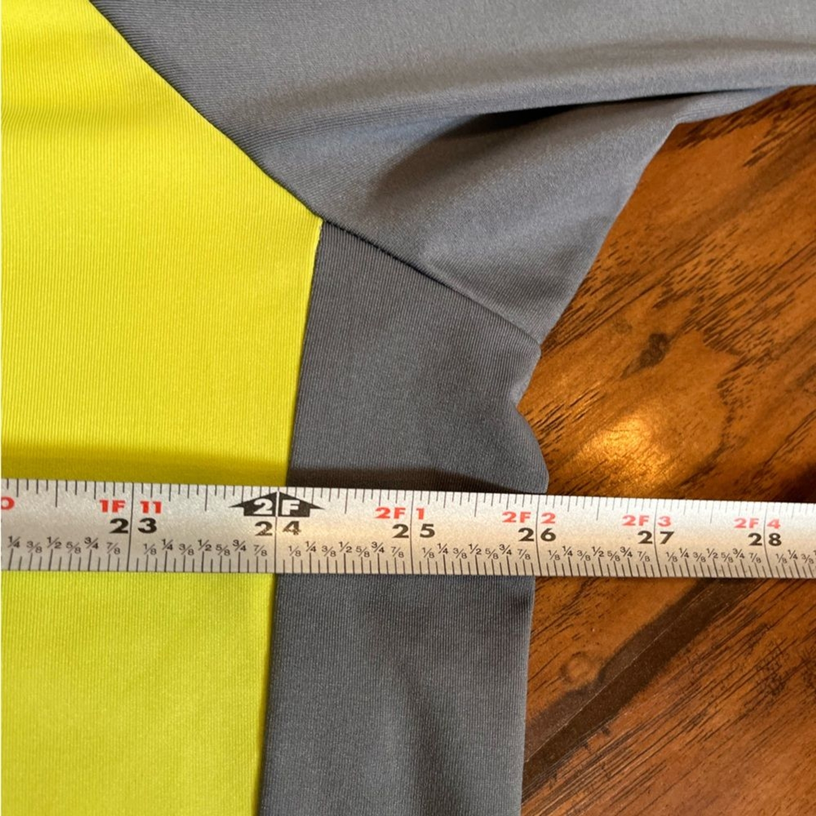 Columbia long sleeve Tee mens XL Omni Wick 1/4 zip shirt yellow gray performance gallery