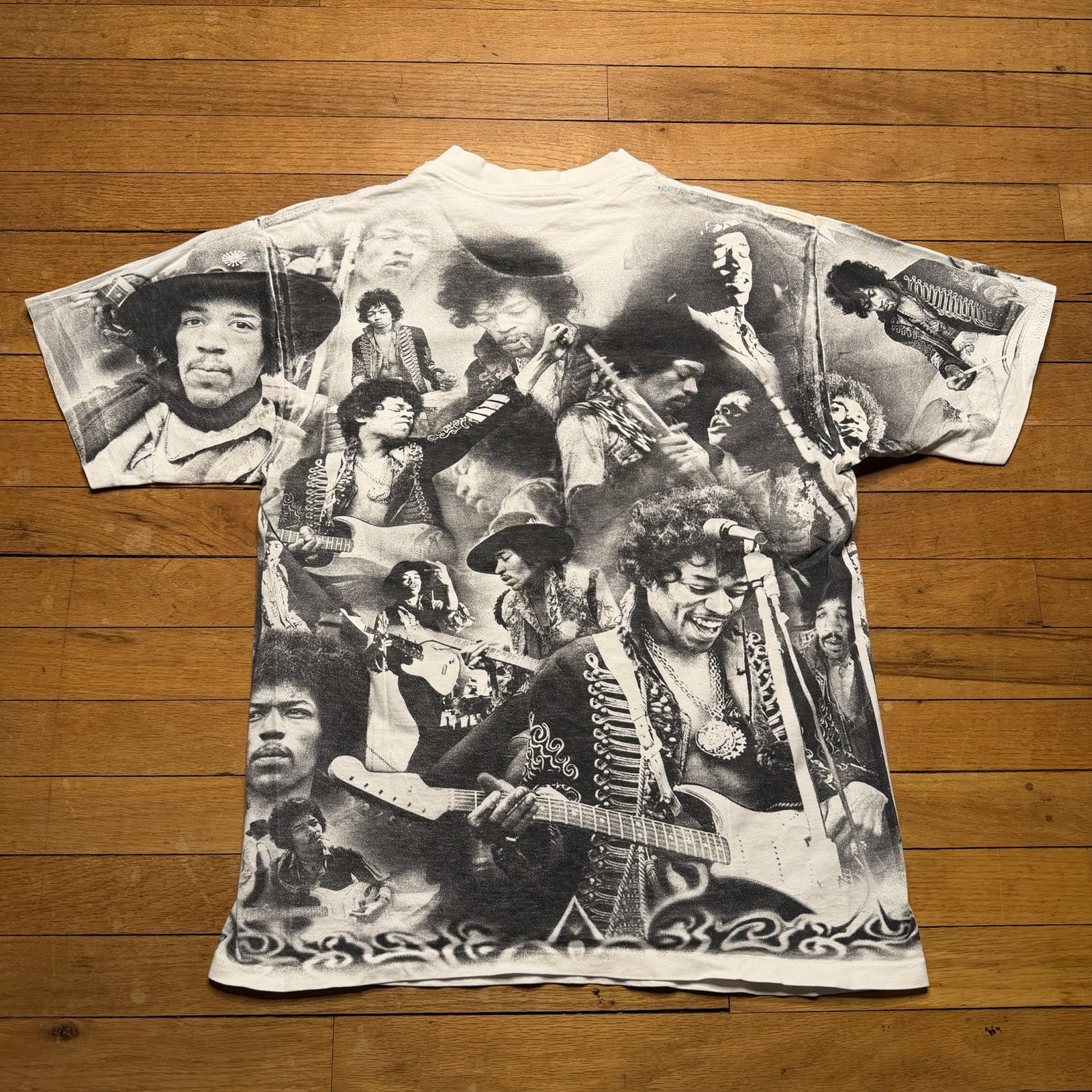 Vintage 90’s Jimi Hendrix All Over Print Winterland T Shirt 1996 Size Large AOP gallery