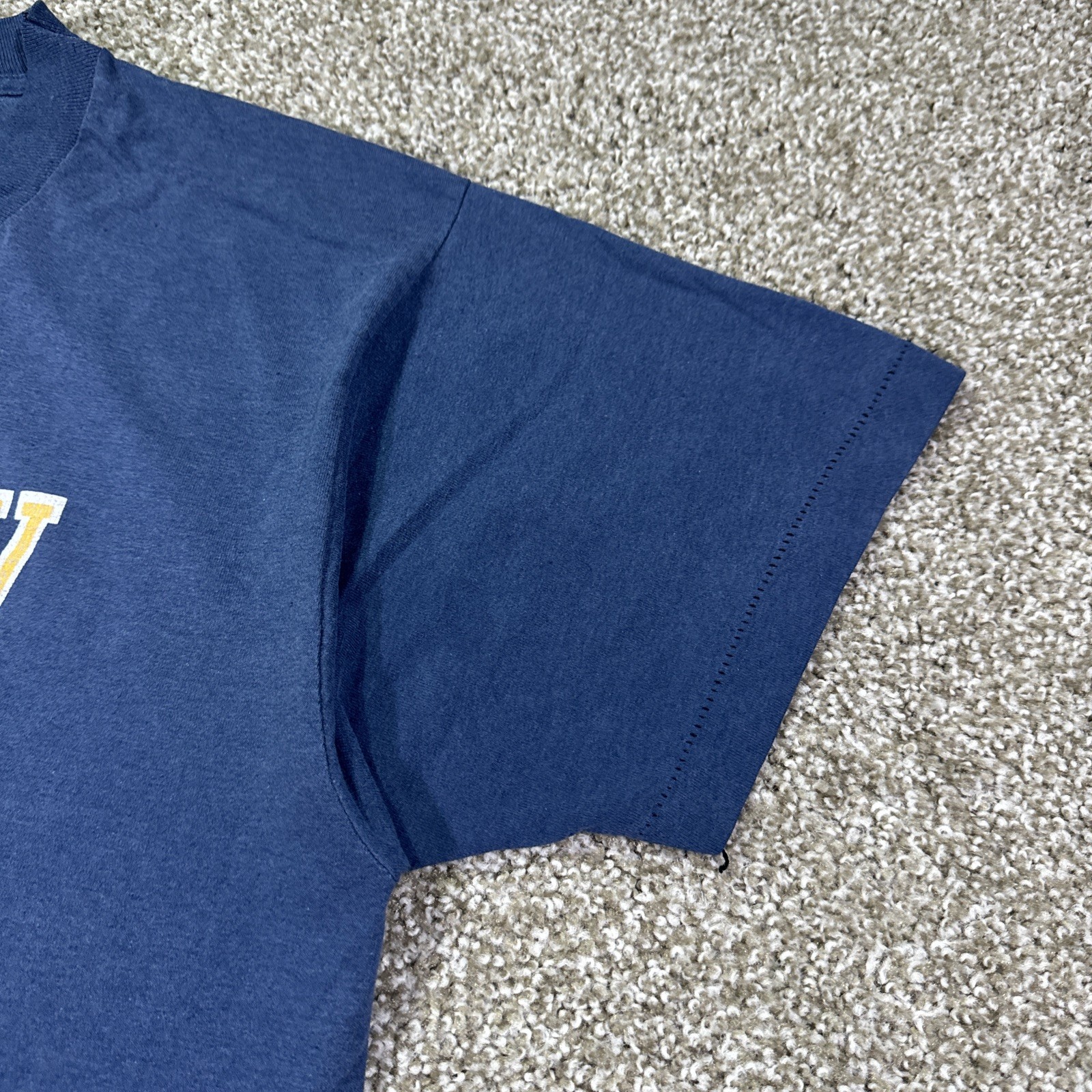 80s University Of Delaware Tee Size XL Polycotton Blue On The Velva Sheen Tag gallery
