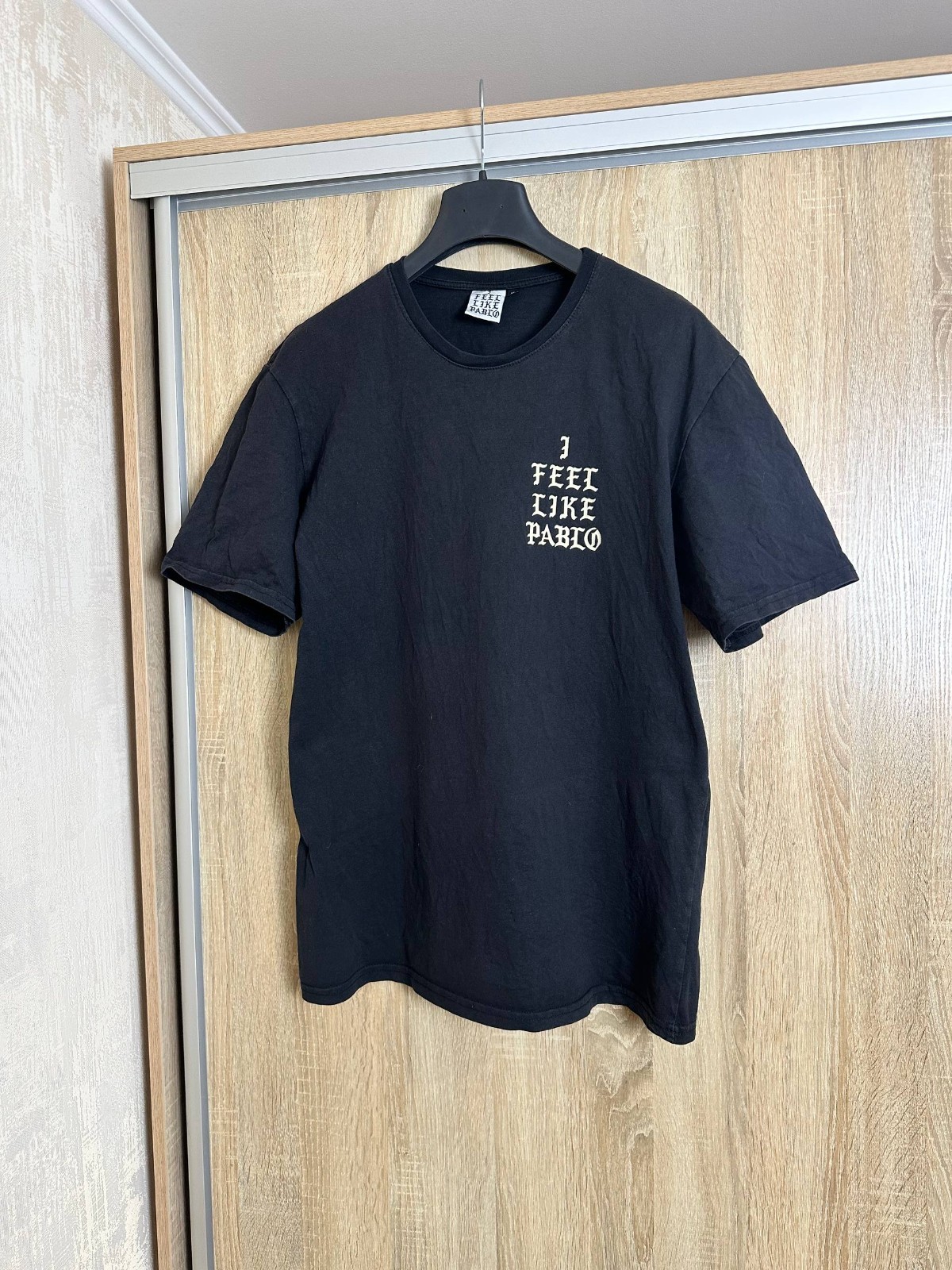 I Feel Like Pablo Big Logo Vintage Rap Y2K T Shirt Mens Size XL Black gallery