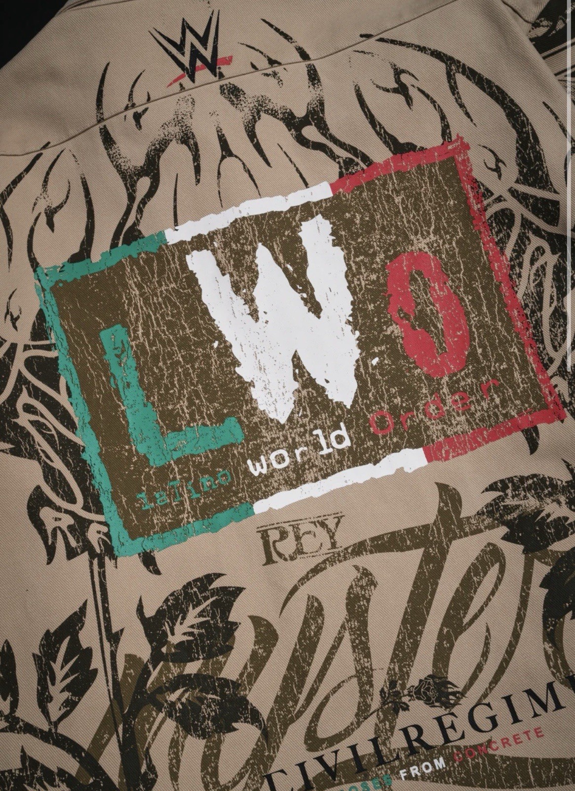 New Civil Regime x WWE - MYSTERIO AZTECA VINCE Long Sleeve Shirt - Size Large gallery