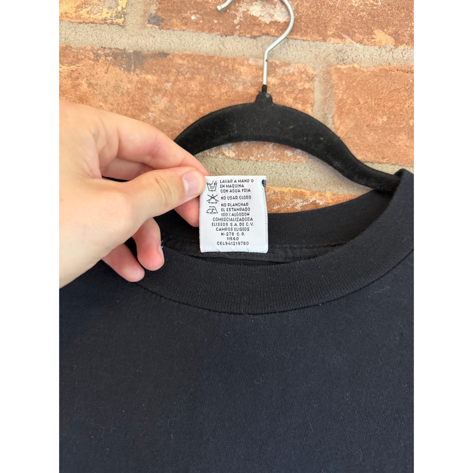Vintage Hard Rock Cafe Tijuana Mexico Save The Planet T Shirt XL Black gallery