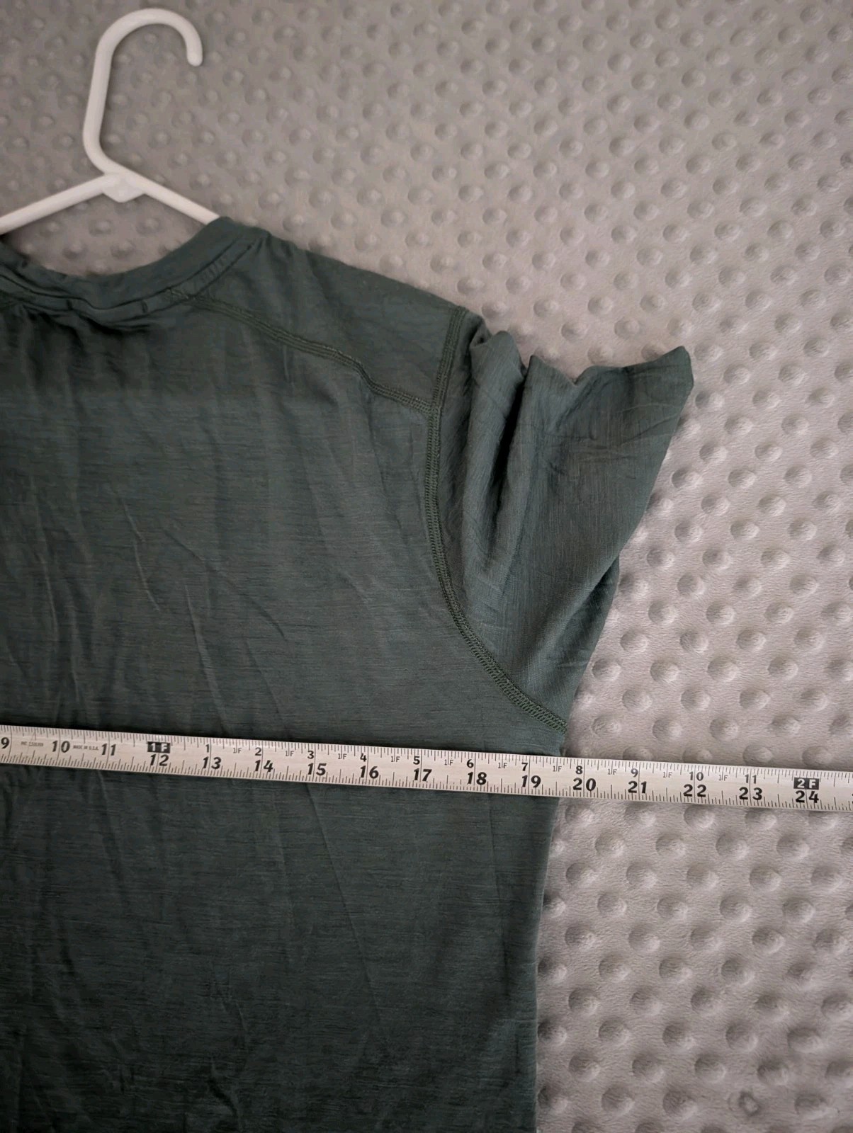 Smartwool Merino Wool T Shirt Men's Medium Green Baselayer Short Sleeve Crew gallery