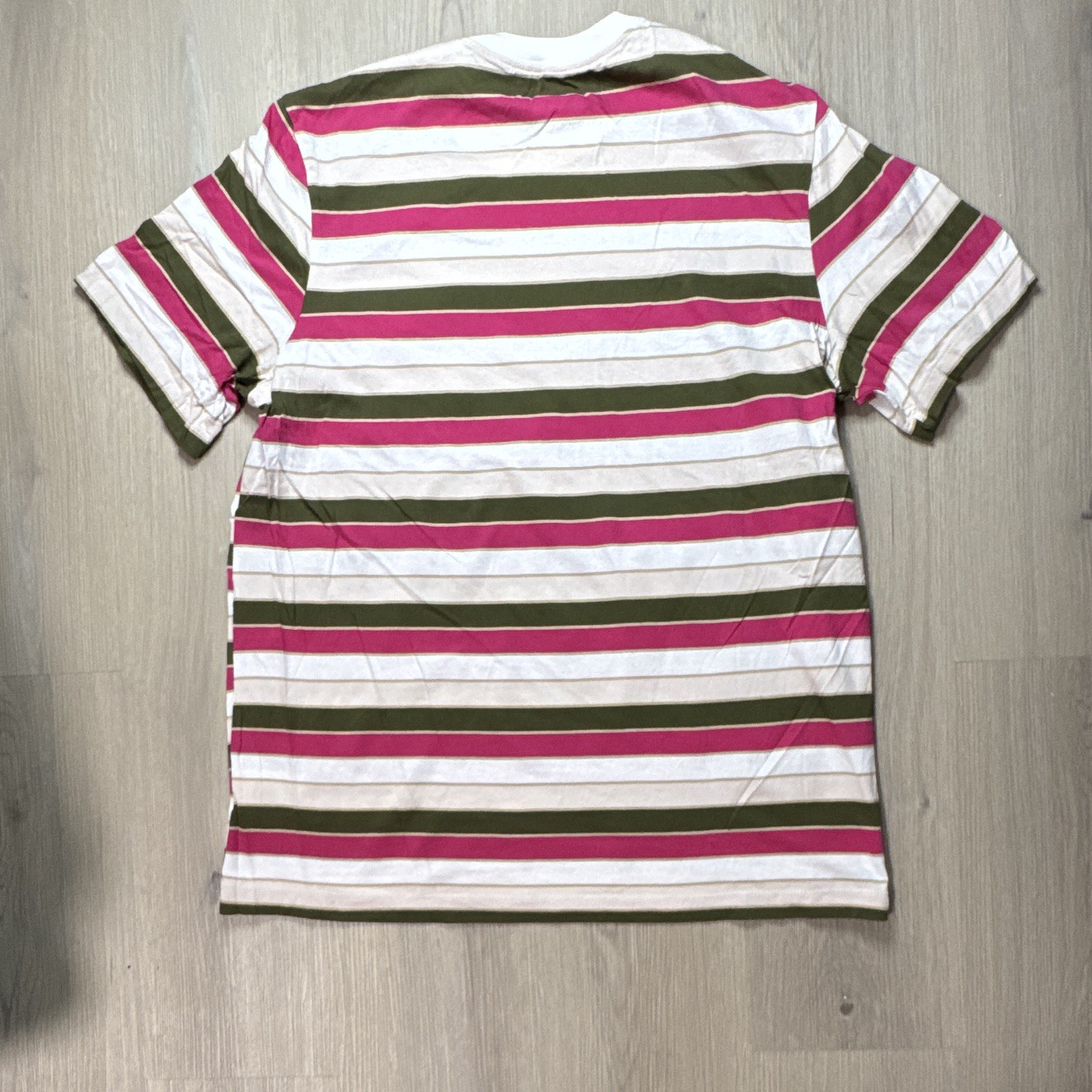 Nike The Nike Tee Men's Striped Crew Neck Short Sleeve T-Shirt Size XL gallery