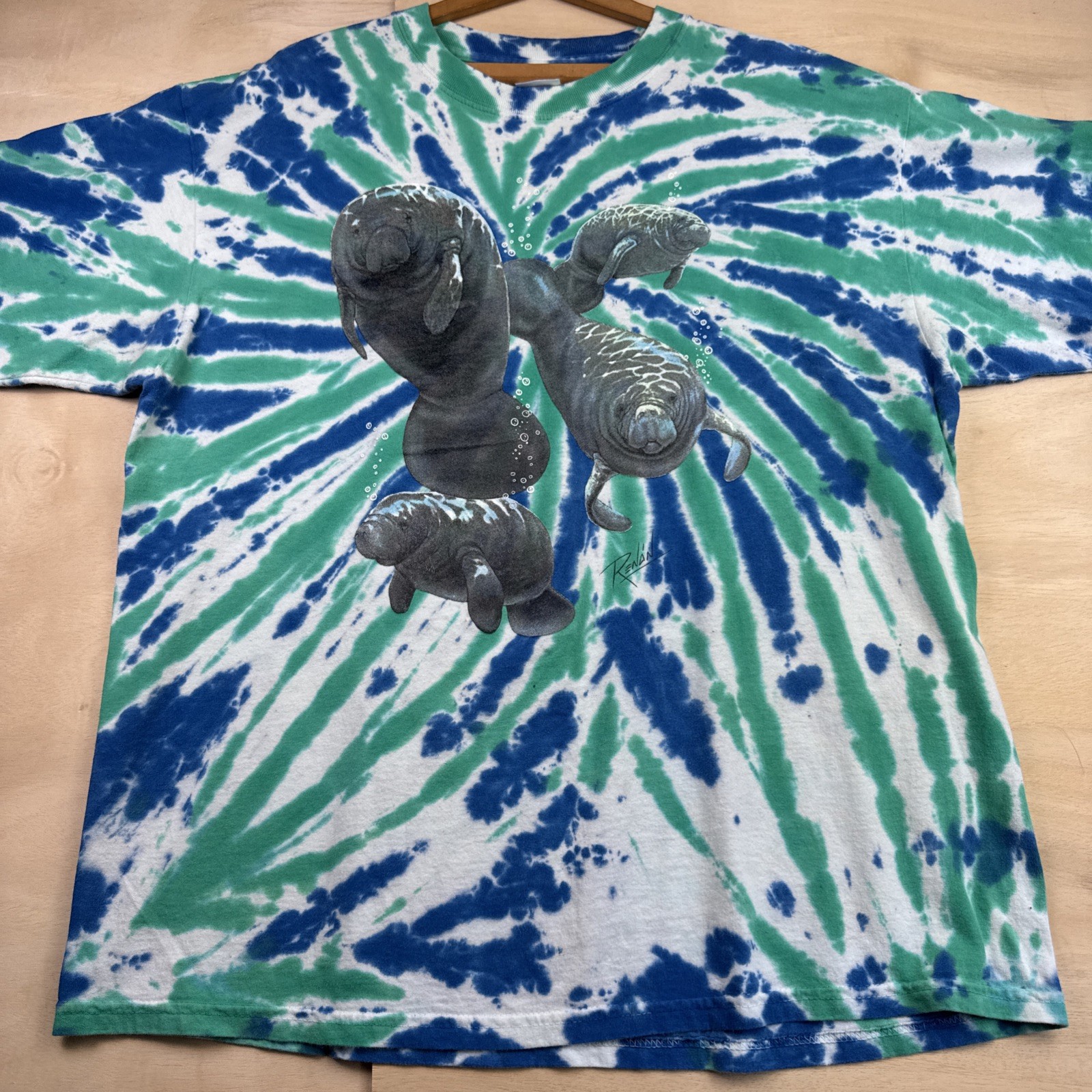 Vintage Seaworld Amusement Park Florida Manatee Tie Dye T-Shirt Sz XL gallery