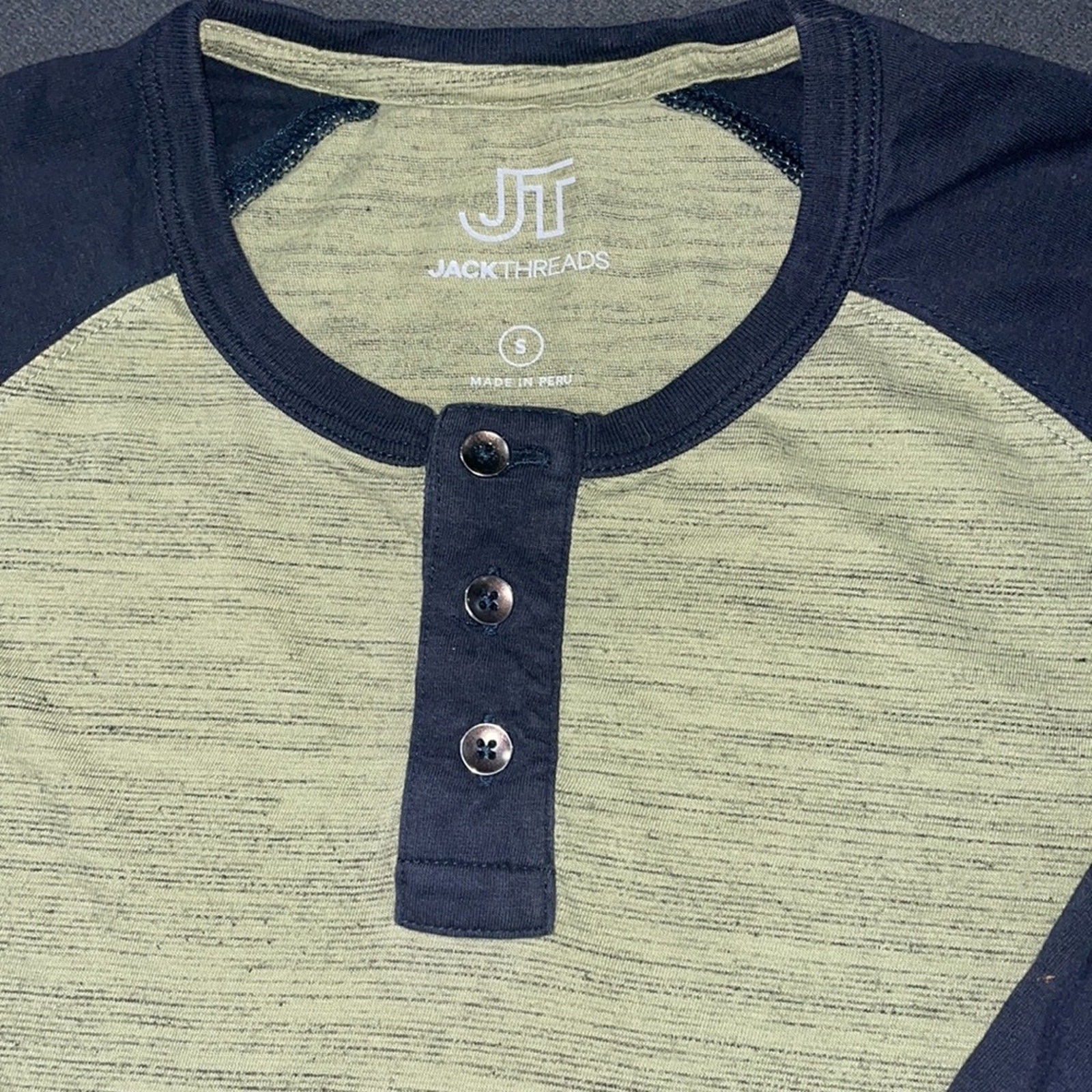 JT Jack Threads men's 3/4 length sleeve size Small. gallery