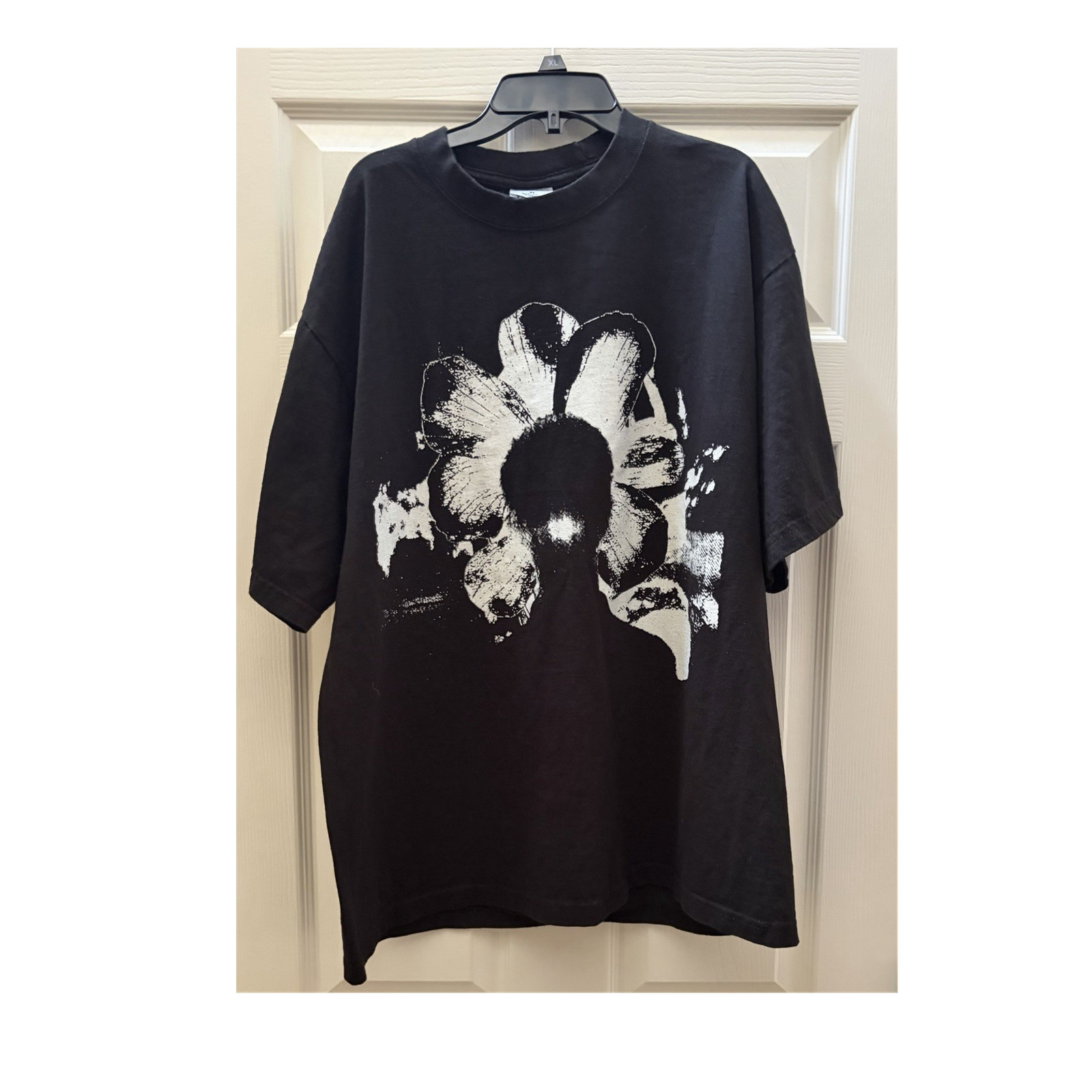 Shaka Wear Super Max Heavy Men's Black Graphic Tour Burnout Boy With Uke gallery