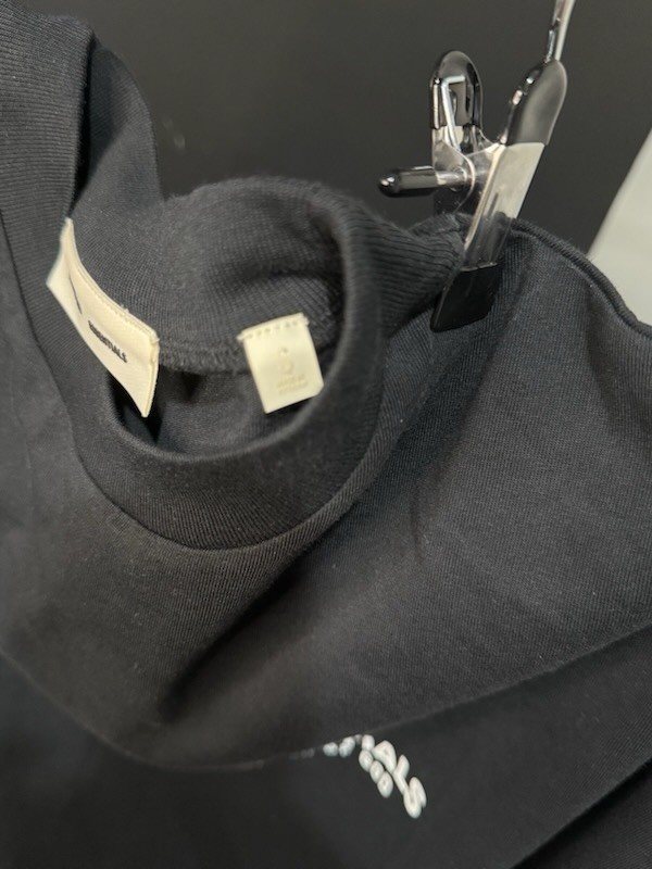 Essentials Fear of God ESSENTIALS Men's S Black Logo Graphic Crew T-Shirt gallery