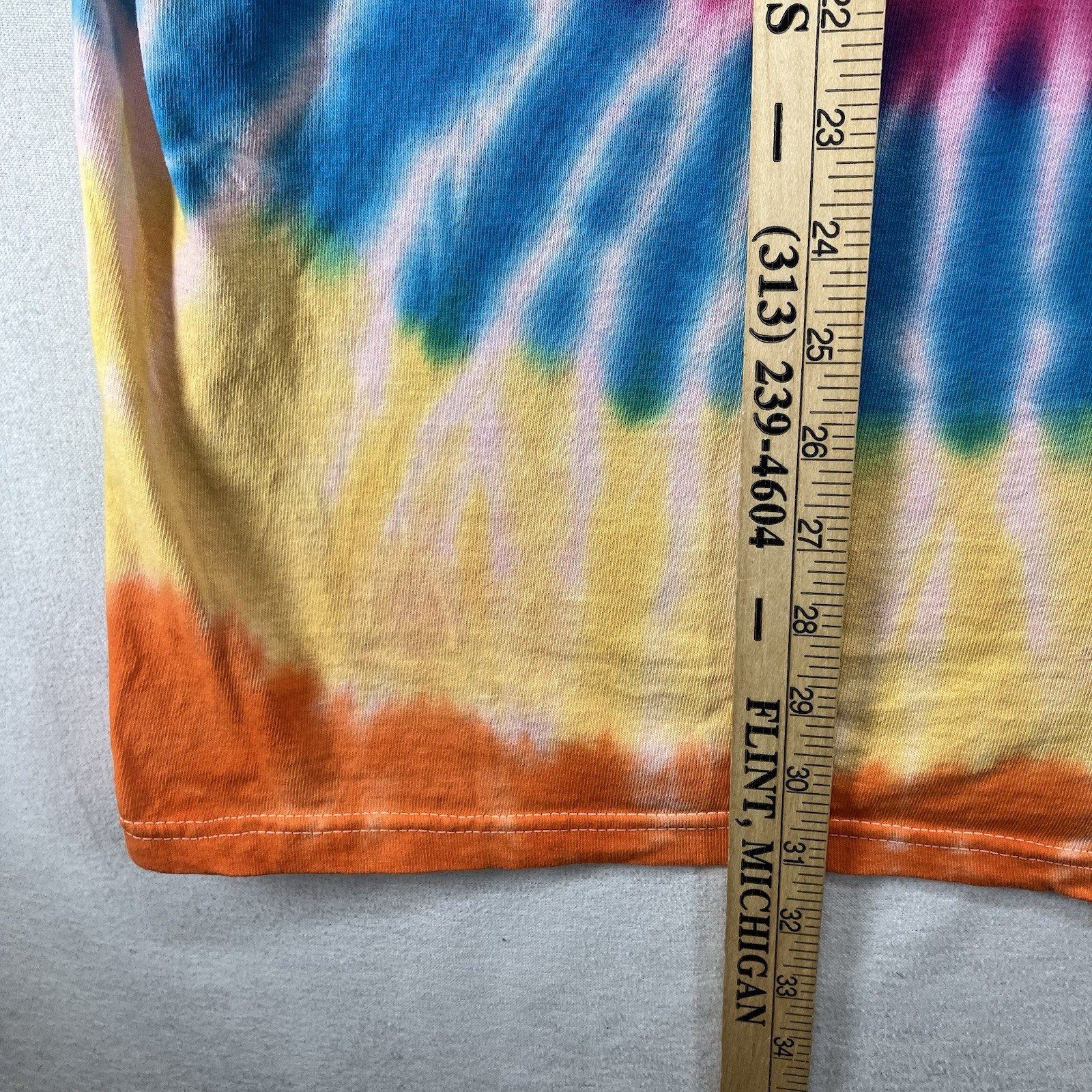 VTG Rainforest Cafe Size XL Peace Love & Frogs Tie Dye Short Sleeve T Shirt gallery