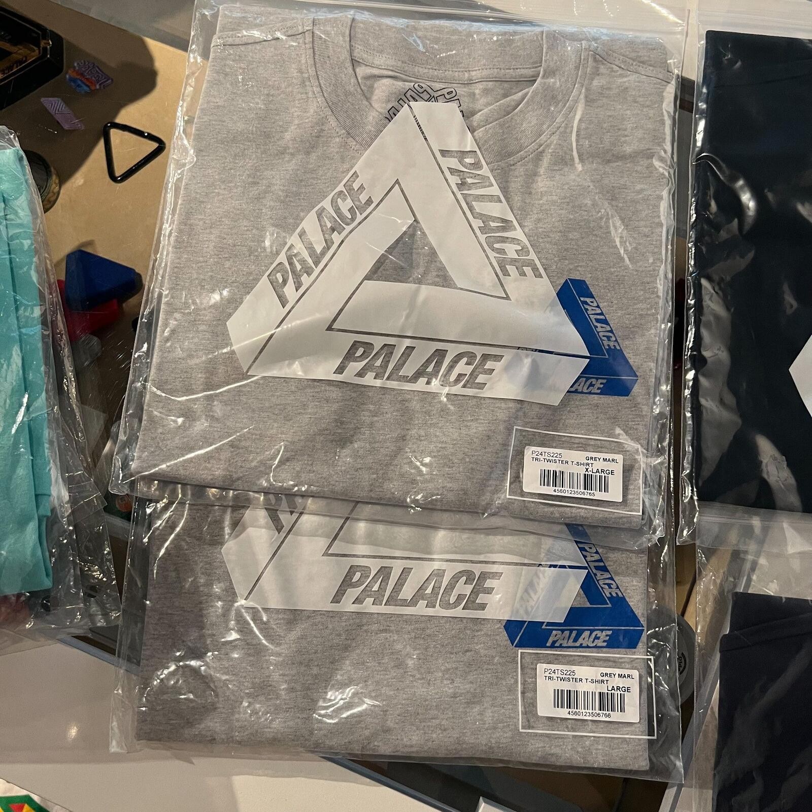 Palace Tri-Twister Tee Grey Marl • Medium gallery