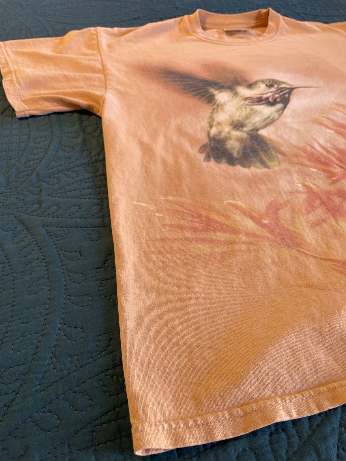 The Mountain T-Shirt Hummingbird Wildlife Bird Nature, Peach, Graphic Tee Sz L gallery
