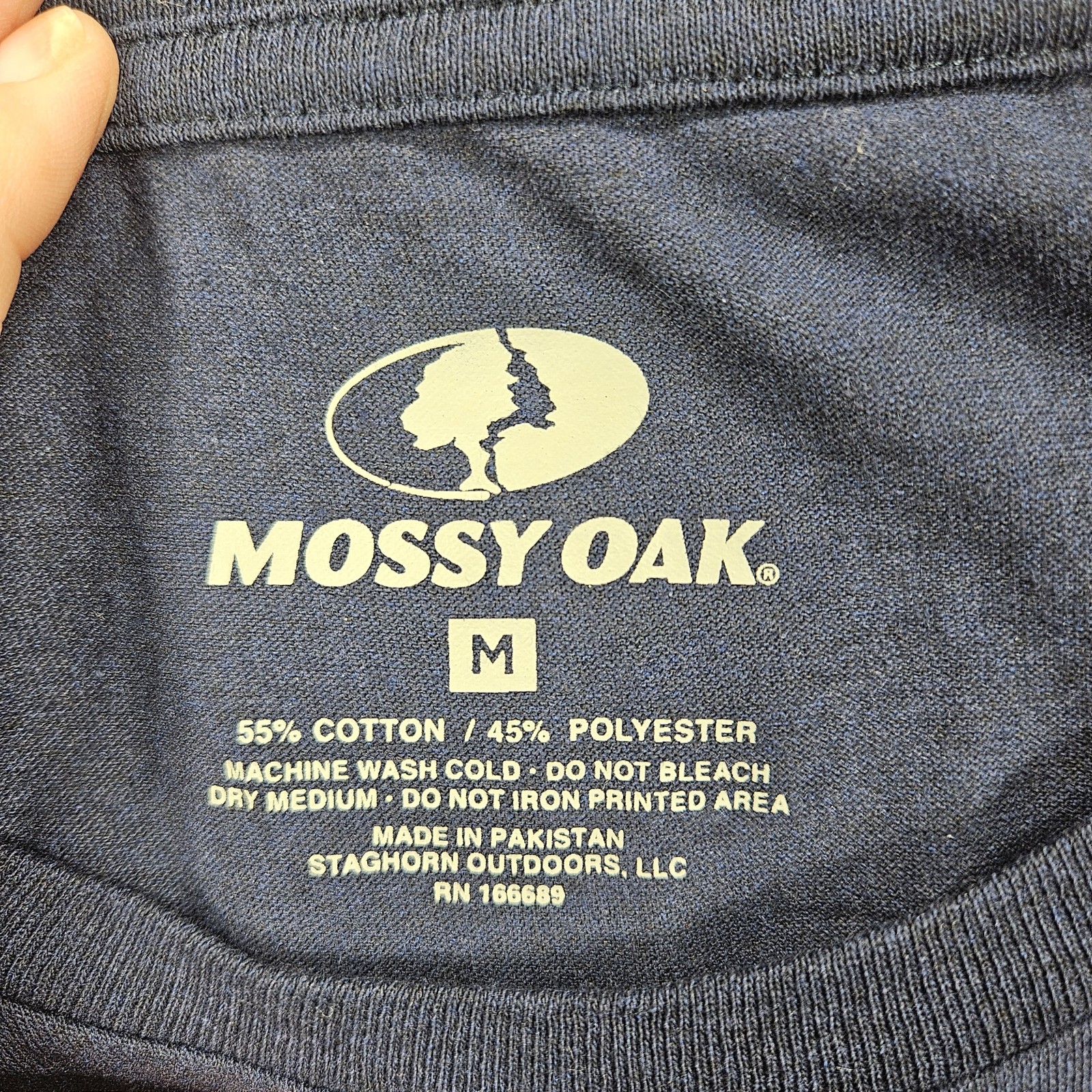 Mossy Oak Shirt Mens Medium Blue Live & Breathe Outdoors Camo Graphic Tee gallery