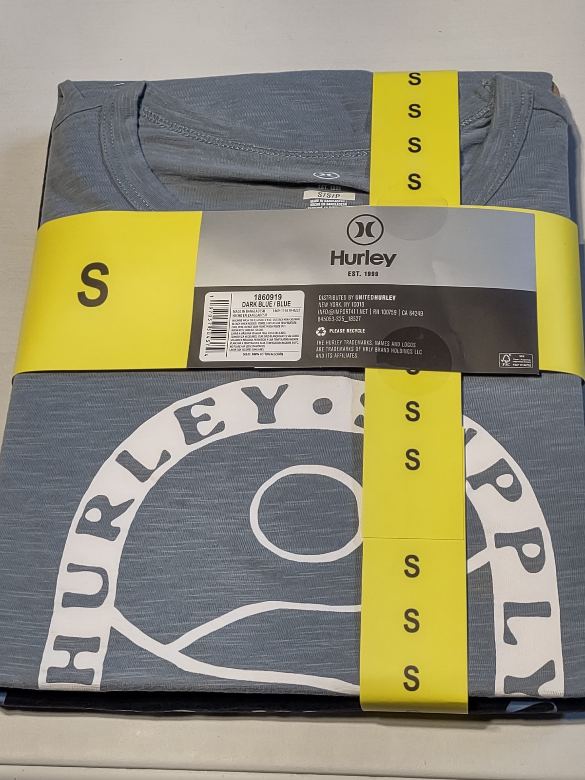 NWT - Hurley - 2 Pack Men's Graphic Tees - Dark & Light Blue - Small gallery