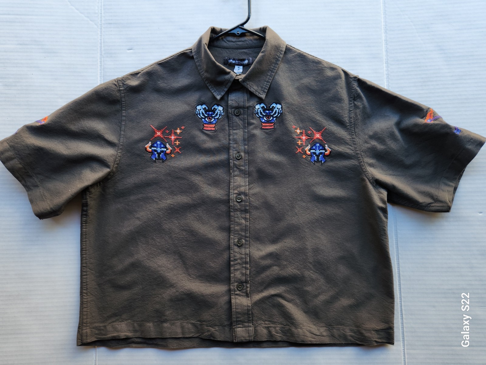 Urban Outfitters Men's Apparel Dark Olive Woven Top Polo Shirt - Size: Medium gallery