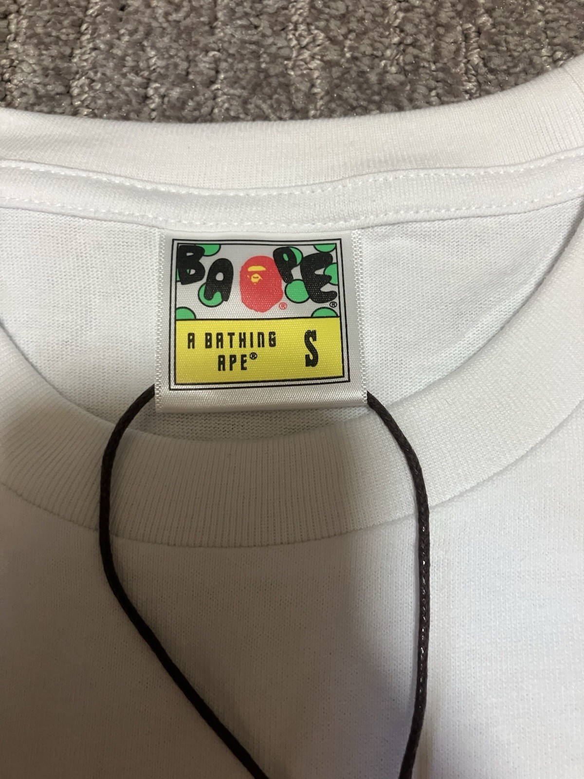 A Bathing Ape BAPE White Ape Head Graphic Logo Crew Neck T-Shirt Men's S gallery