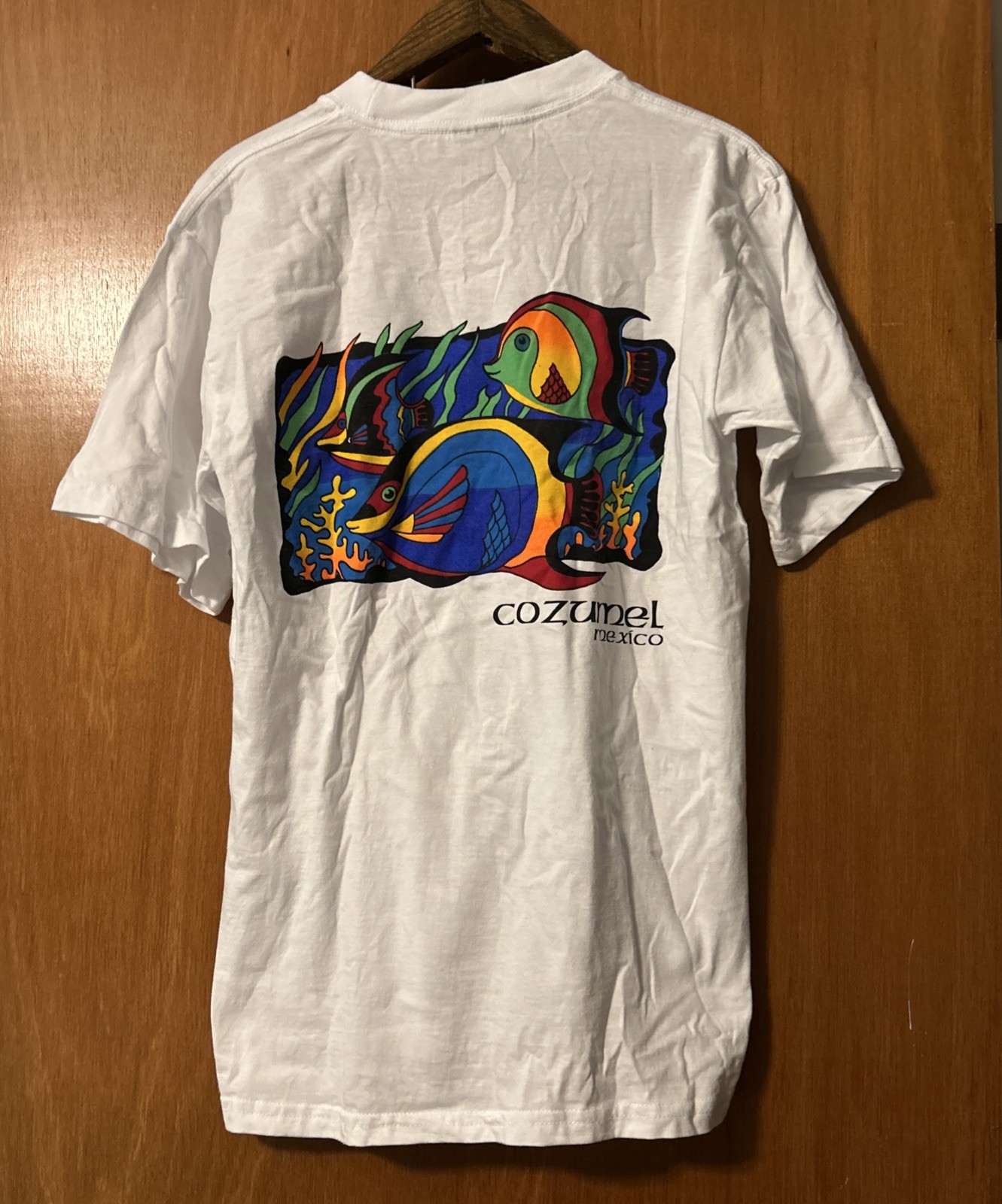 Vintage 90’s Cozumel Mexico Art Fish Print Bright Colors White Tshirt Size M gallery