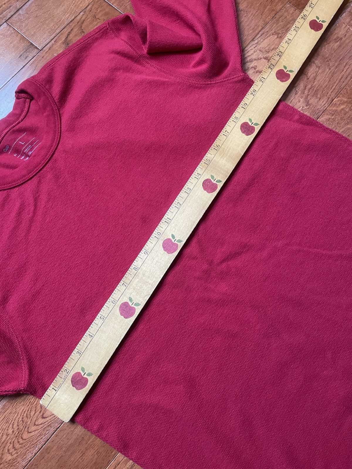 Gap Mens Size Large Red Apple Thermal Waffle Knit Shirt gallery