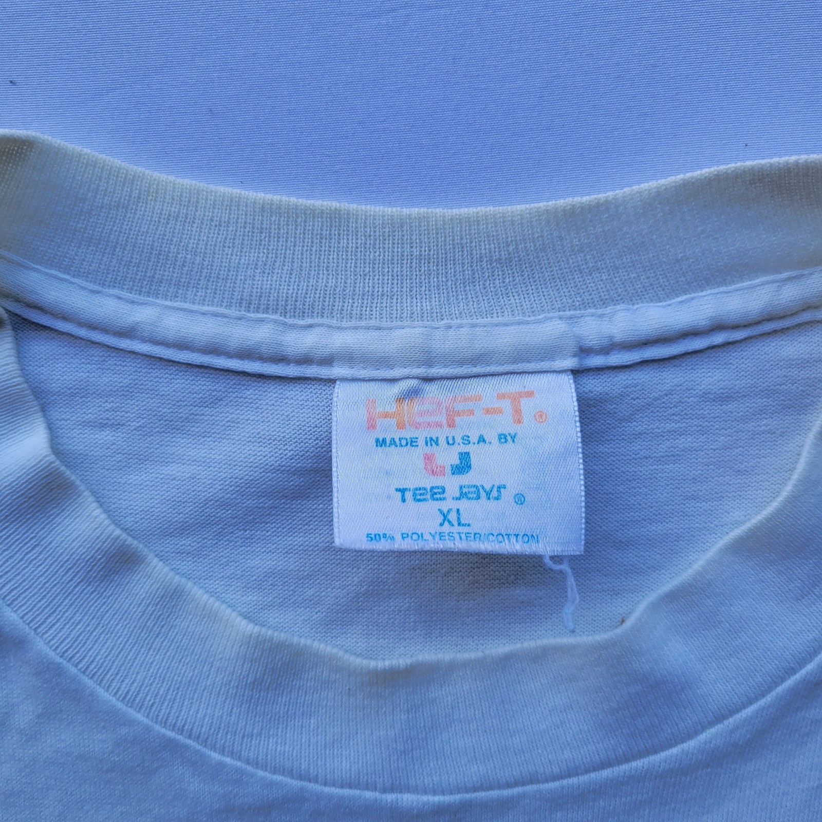 TeeJays Hef-T Single Stitch Air Waves 1988 Destination Graphic XL T-shirt gallery