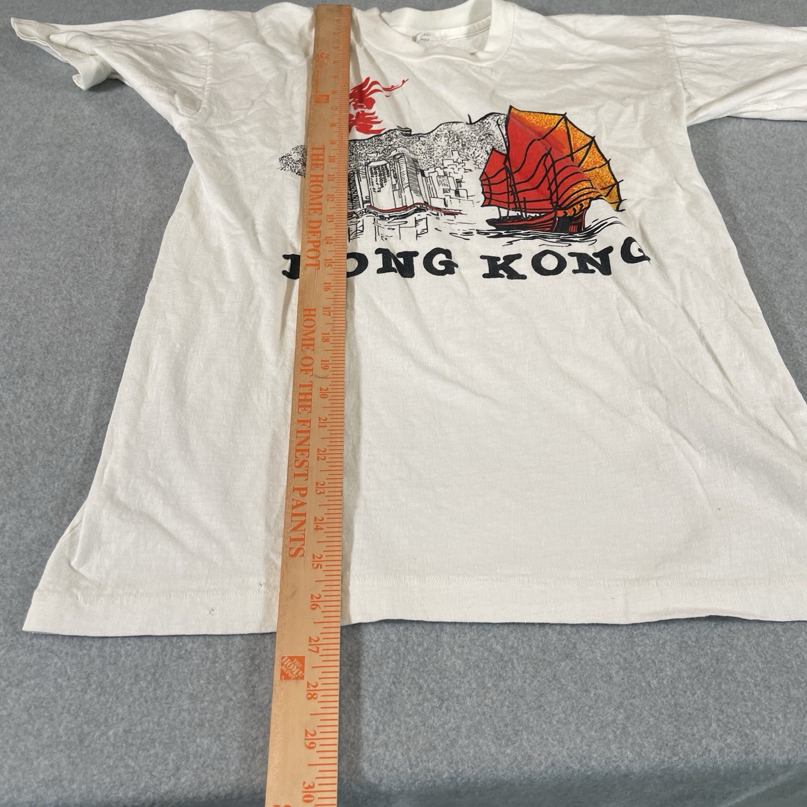 Vtg 80s Hong Kong Harbor Shirt Single Stitch Mens XL White Crew Neck Graphic Tee gallery