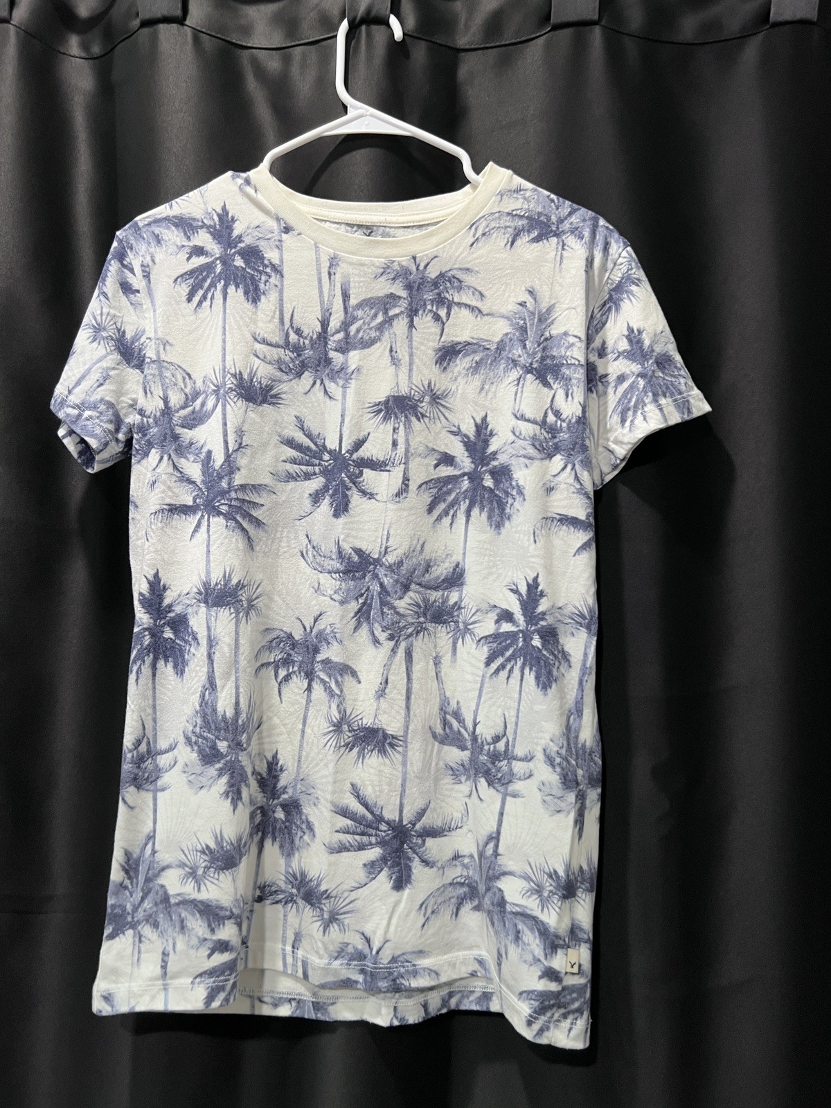 American Eagle Shirt Mens S/P Short Sleeve White Blue Palm Trees Seriously Soft gallery
