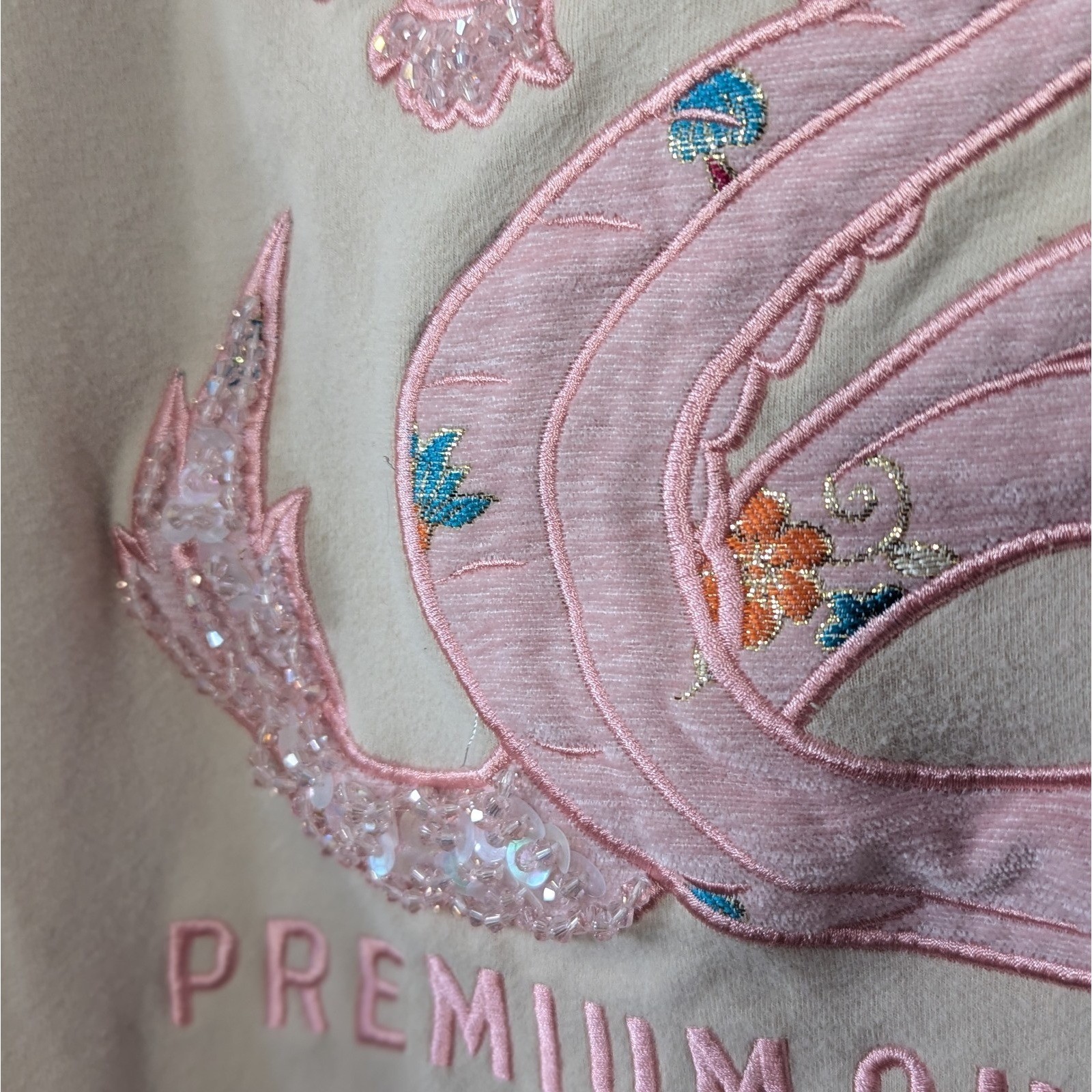 Rare Premium Quality Shell Pink Dragon Short Sleeve Sweatshirt New Year 2024 gallery