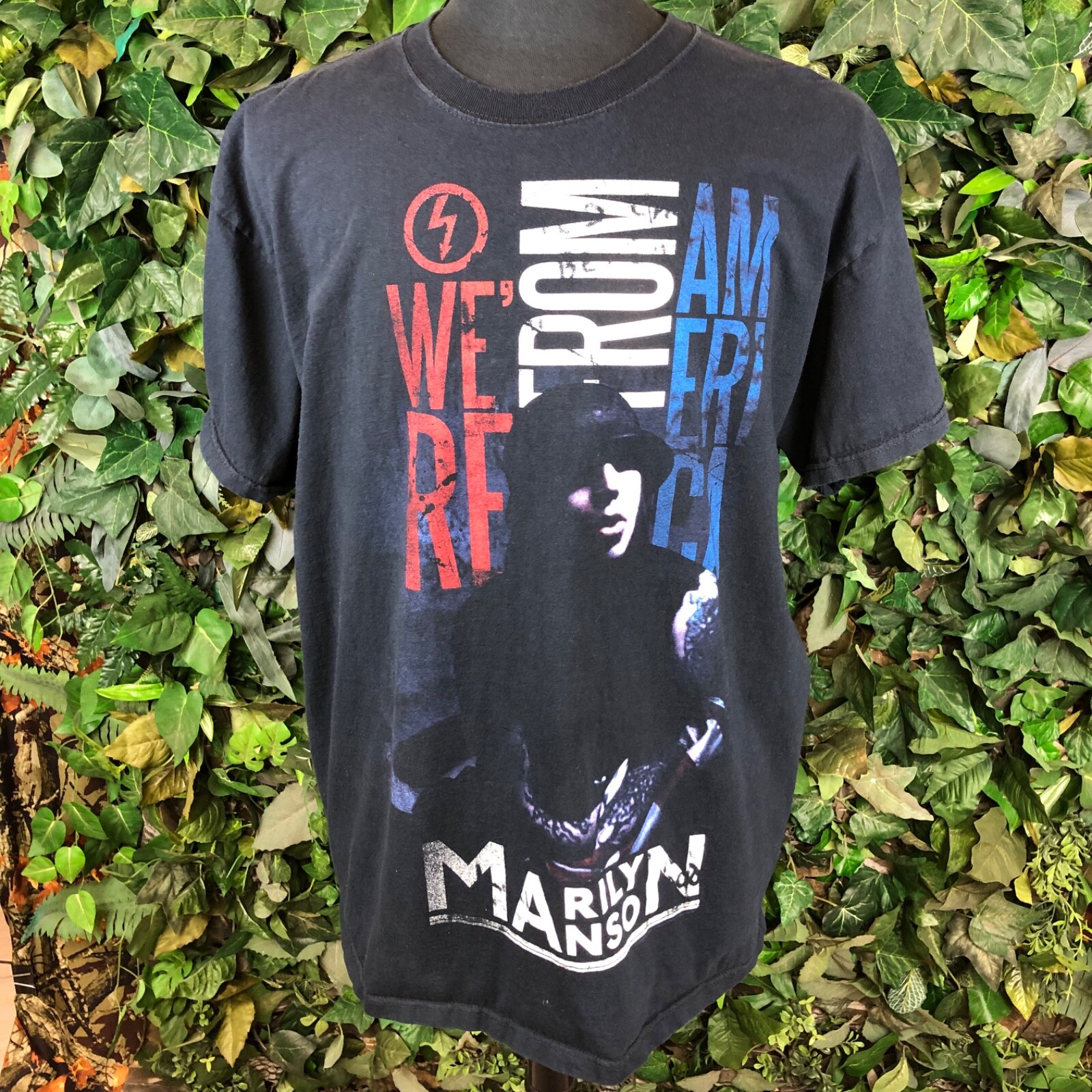 2000s Marilyn Manson shirt size XXL band tee We’re From America 2009 tour merch