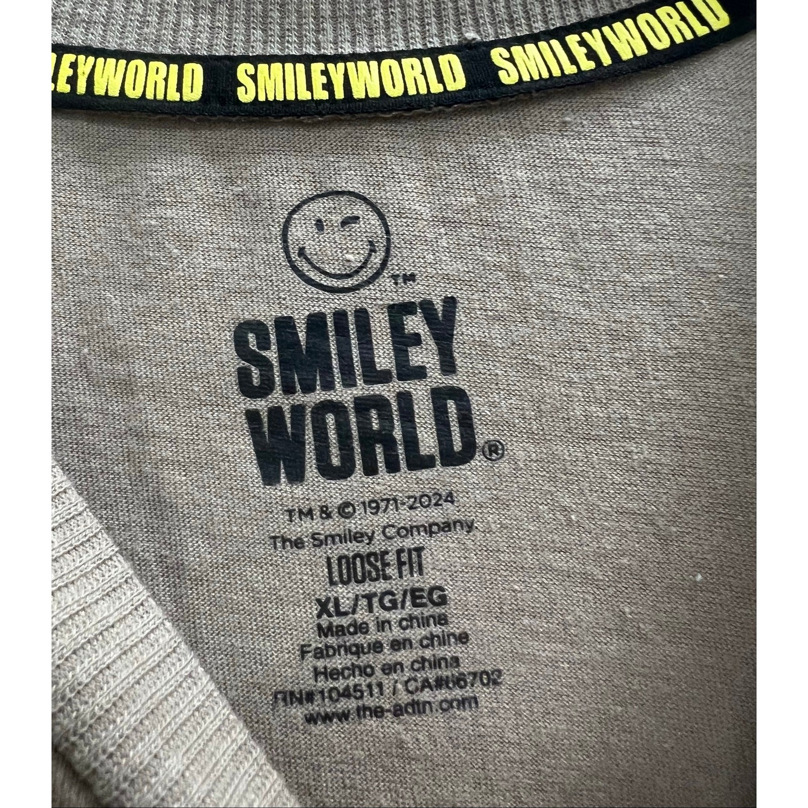 Smiley World protect your energy graphic tee front and back oversized sz XL gallery