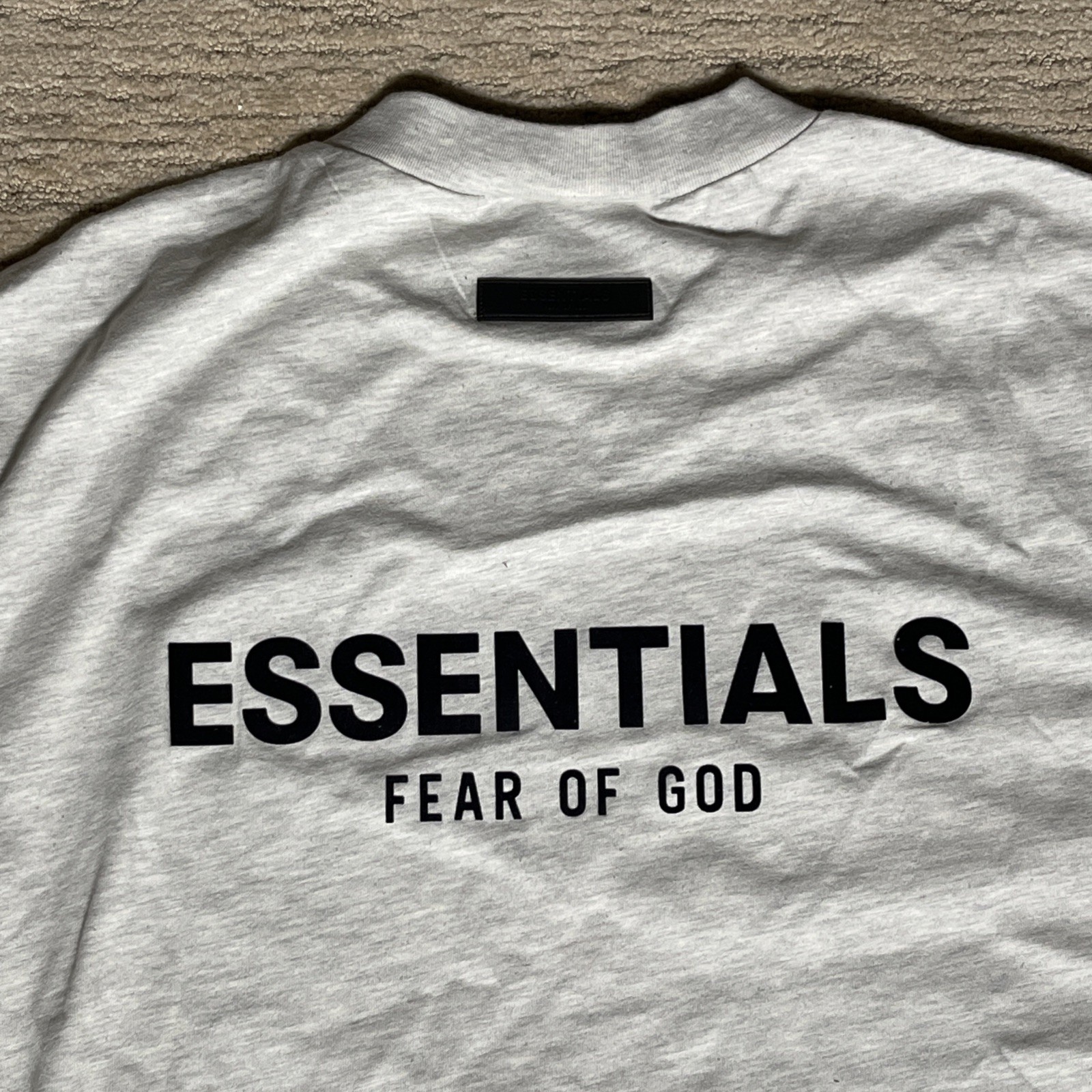 Fear Of God Essentials Light Oatmeal Tee Brand New Size M gallery