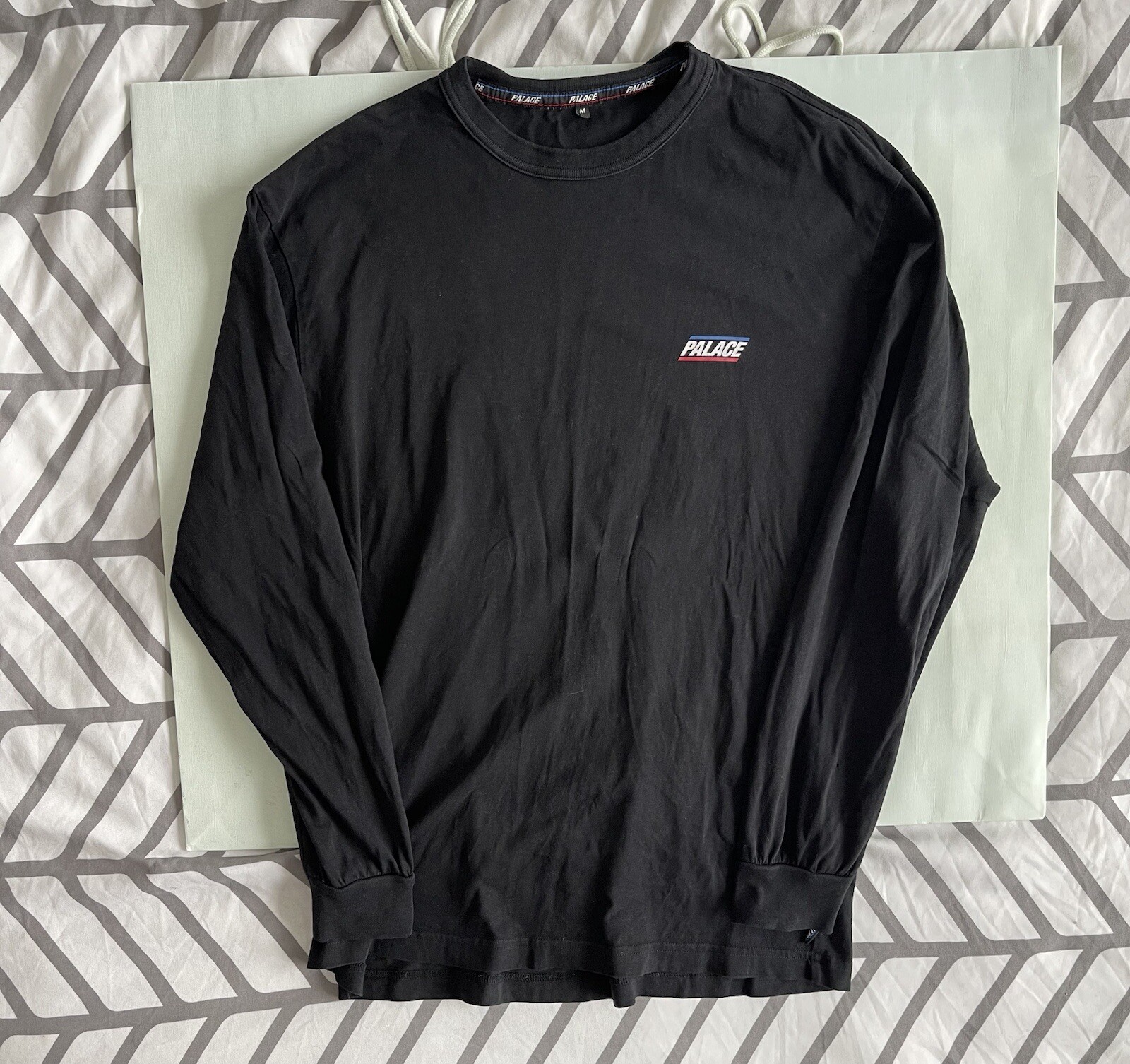 Palace Long Sleeve T Shirt Black Sz M 100 % Authentic