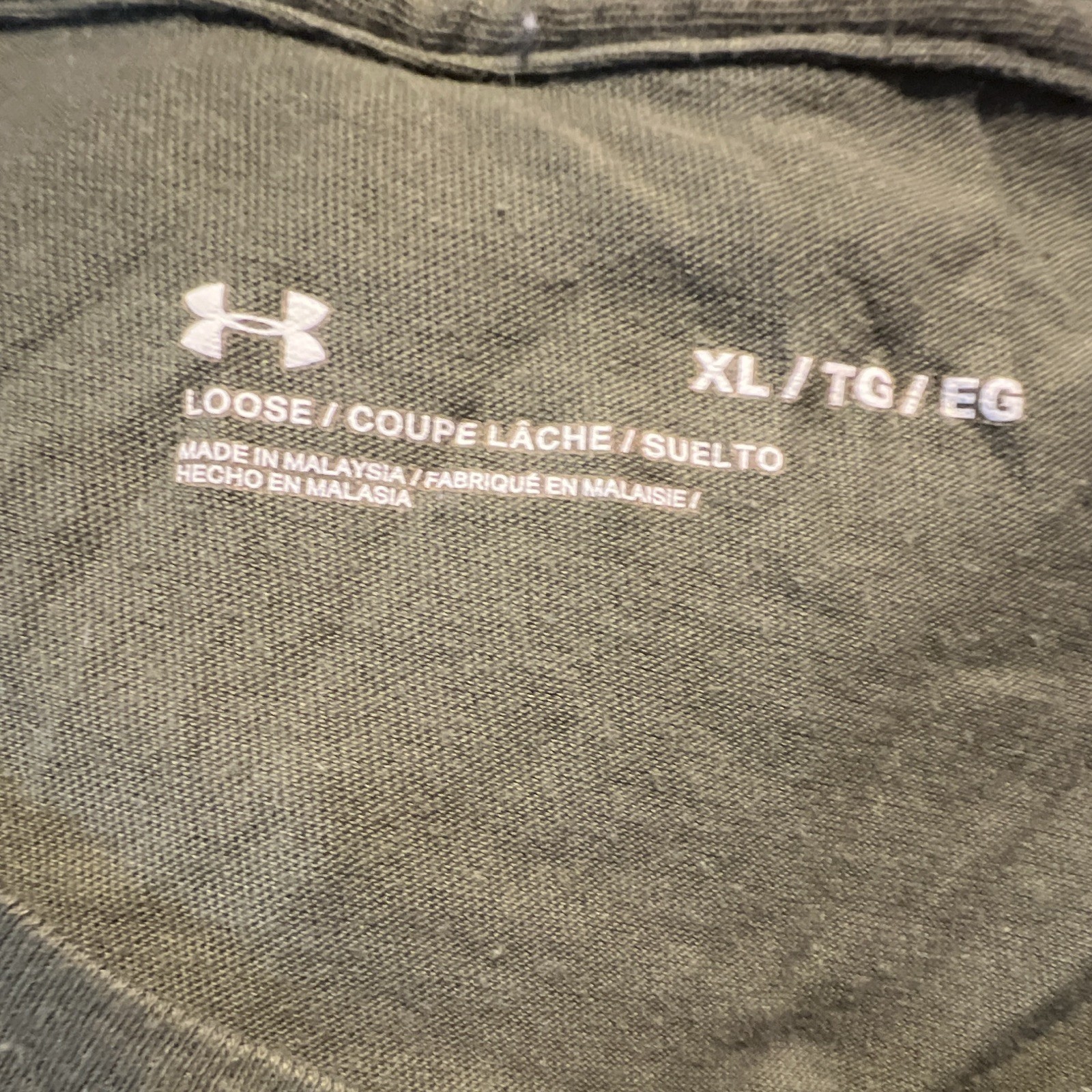 Under Armour Men’s XL Regular Green Loose Crew Neck Long Sleeve Logo T-Shirt gallery
