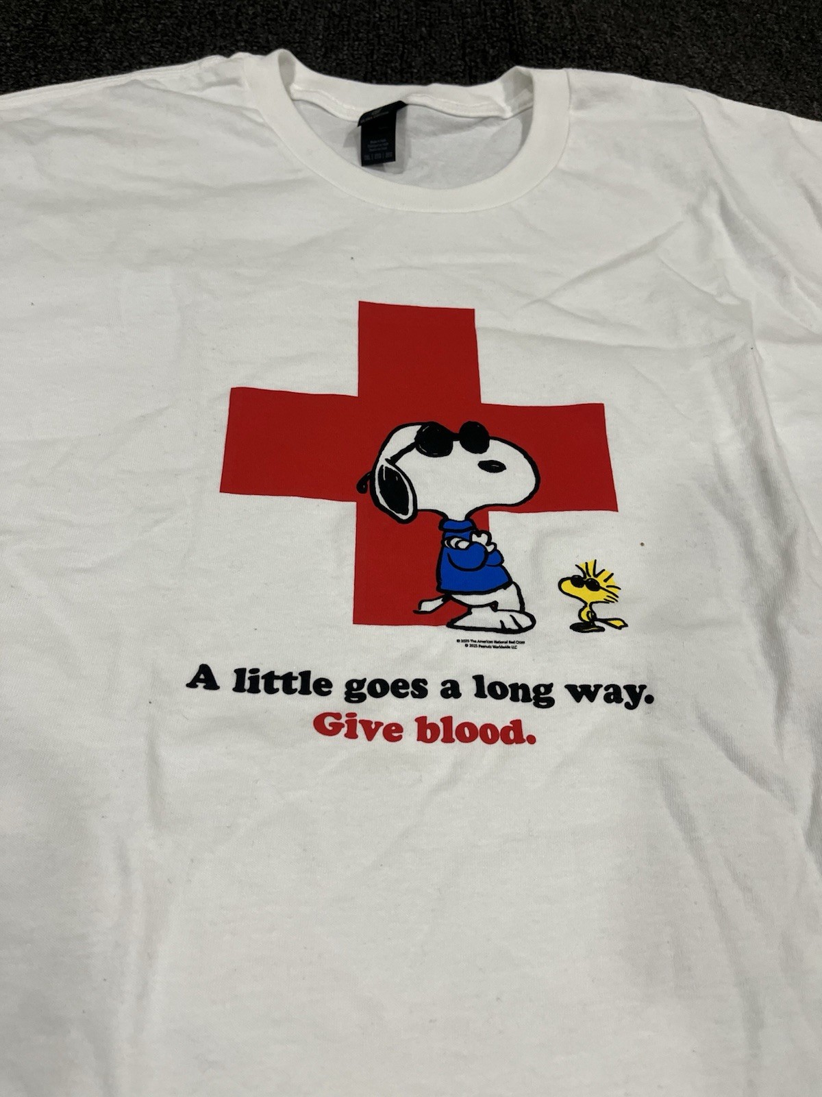 American Red Cross Snoopy Joe Cool Give Blood White T-Shirt Mens Size 2XL gallery