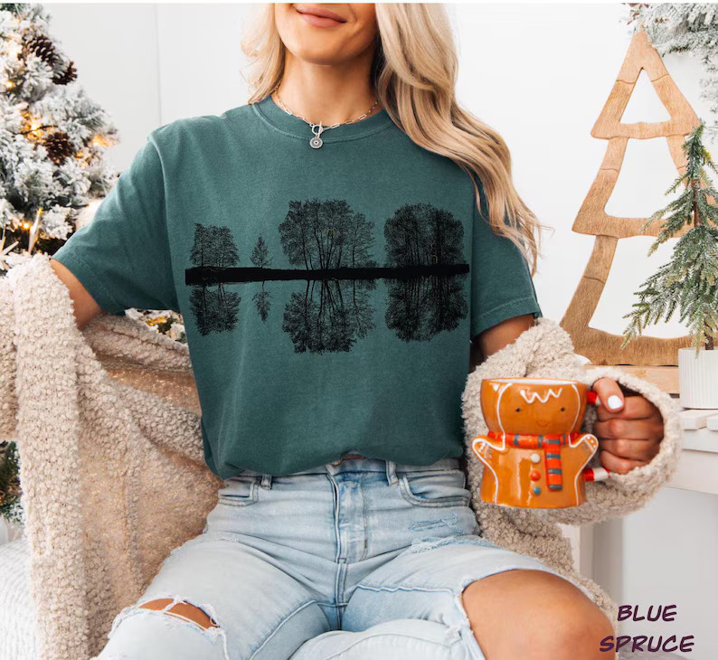 Unisex Tree Forestcore Graphic Comfort Tee