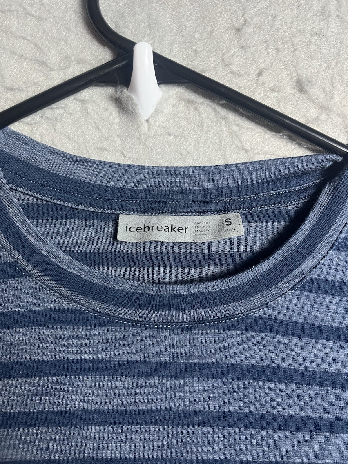 Icebreaker Merino Shirt Small S Crew Wool Lyocell Nylon Outdoor Hiking Mens gallery
