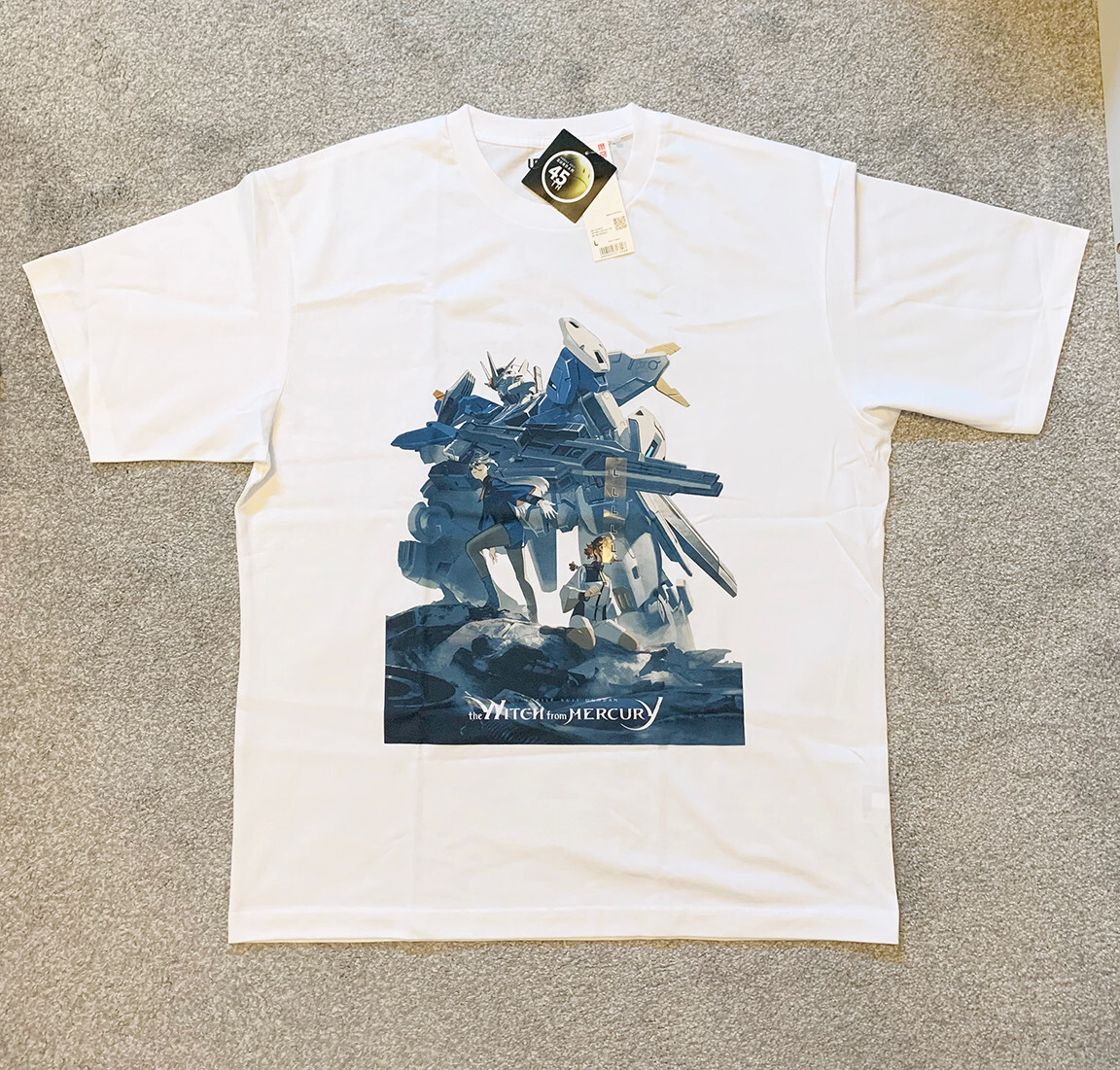 UNIQLO Gundam the Witch from Mercury t-shirt White unisex size LG New US seller gallery