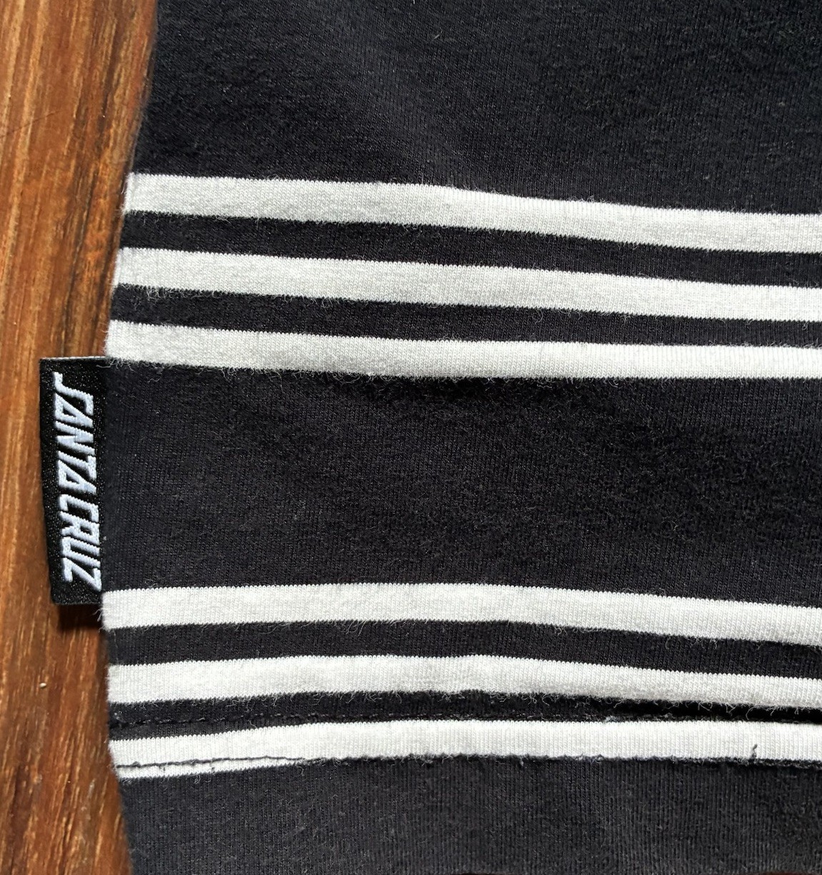 Santa Cruz Striped Ringer T-Shirt Black White Red Embroidered Dot Logo Medium gallery