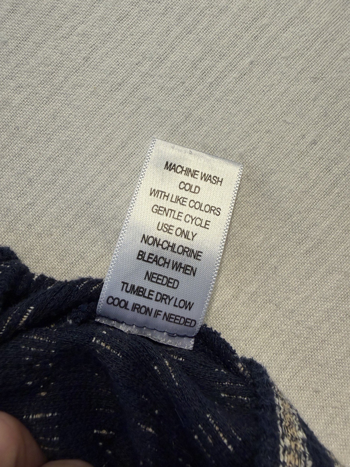 PacSun Striped Knit T Shirt Men’s M Navy Beige Short Sleeve Cotton gallery