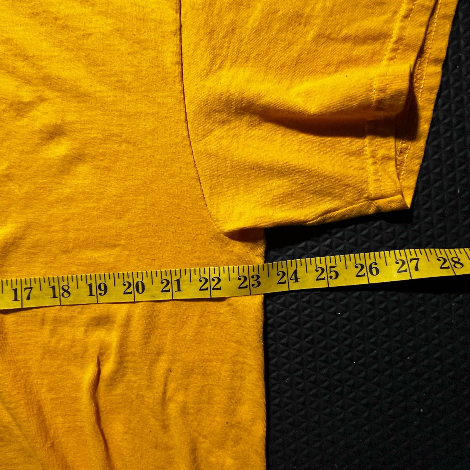 Fresh Vibes “Good Friends Bad Habits” Cotton Yellow T-shirt Sz XL 2 Sided gallery
