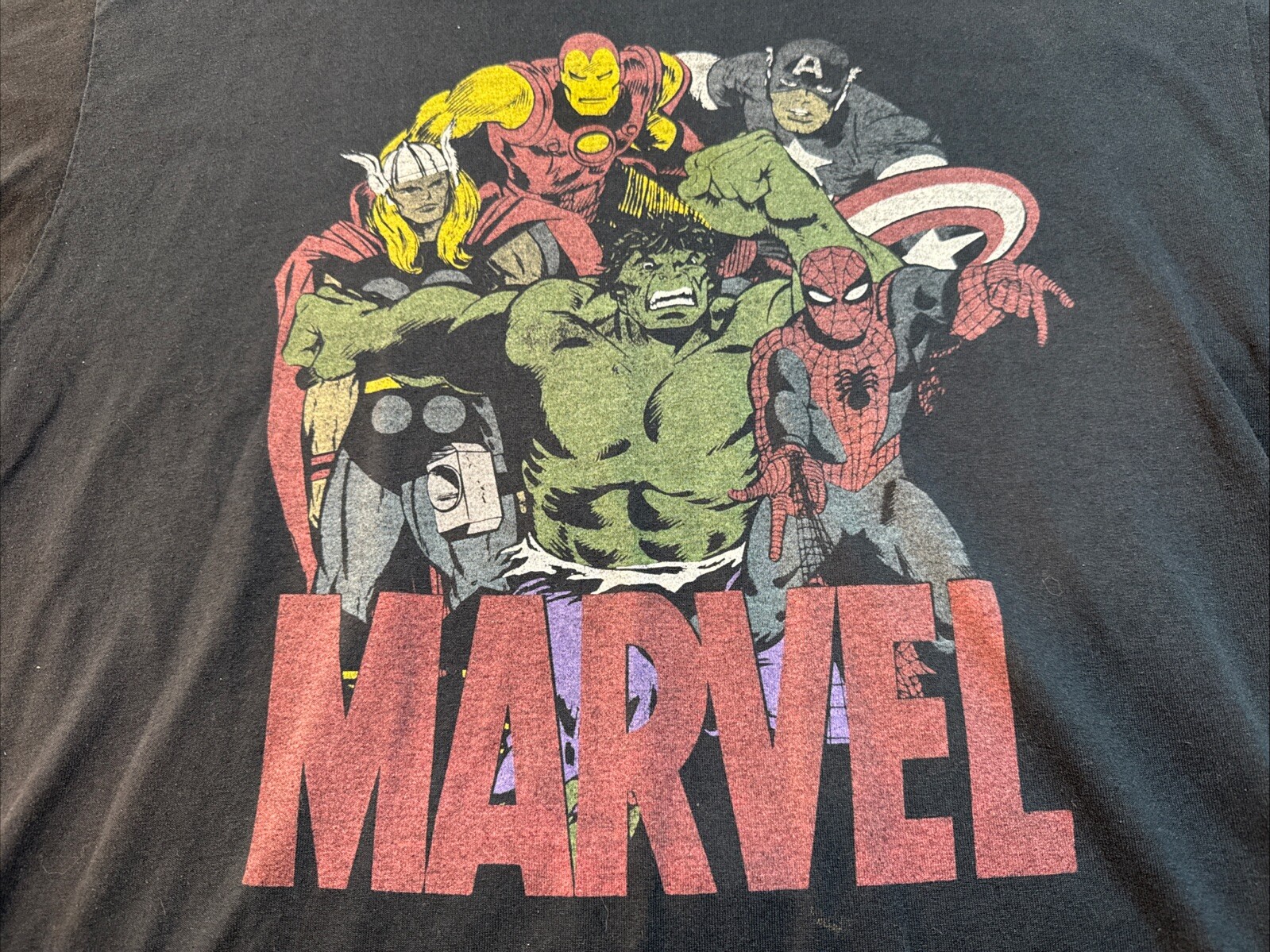 Marvel Avengers Shirt Mens Sz XL Black Fruit Of The Loom Vintage Y2K Graphic gallery