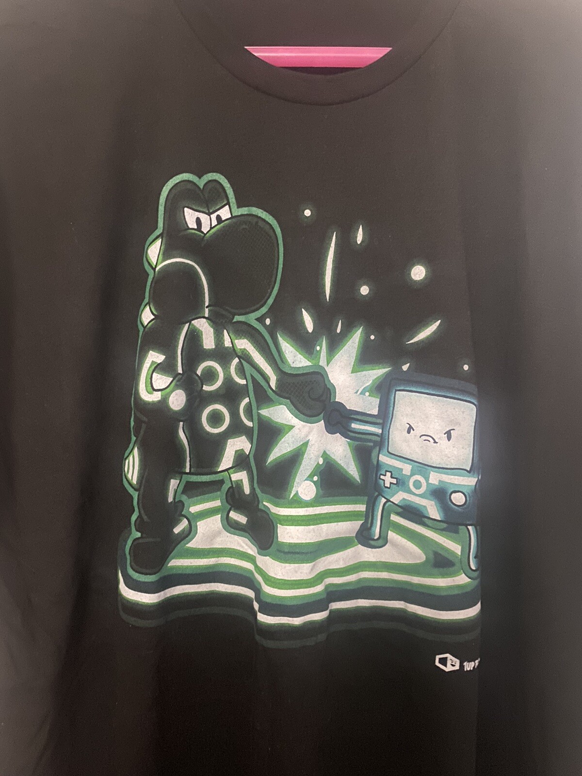 Yoshi Shirt Size 2XL Hanger Not Included gallery
