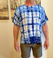 Unisex Handcrafted Indigo Vertical Design Tie Dye Round-Neck Casual Soft T-shirt