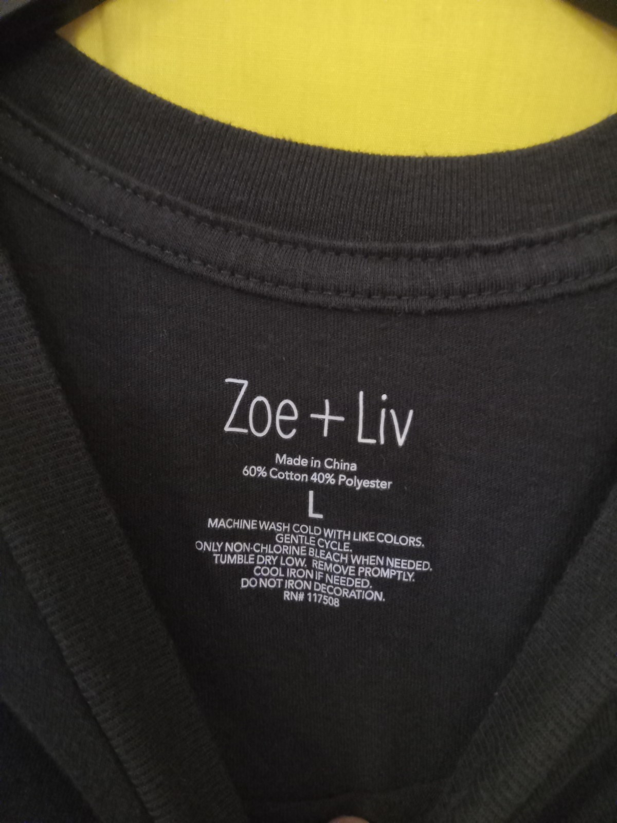 Zoe & Liv Mens Large Tee ( U.S.A Eagle ) gallery