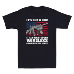 It’s Not A Gun It’s A Wireless Communication Device Funny Vintage Men’s T-Shirt