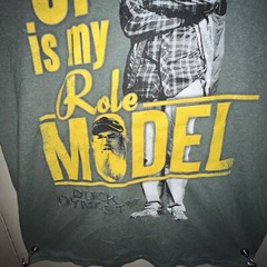 Duck Dynasty “SI is my Role Model” Graphic Green T-shirt Size Medium