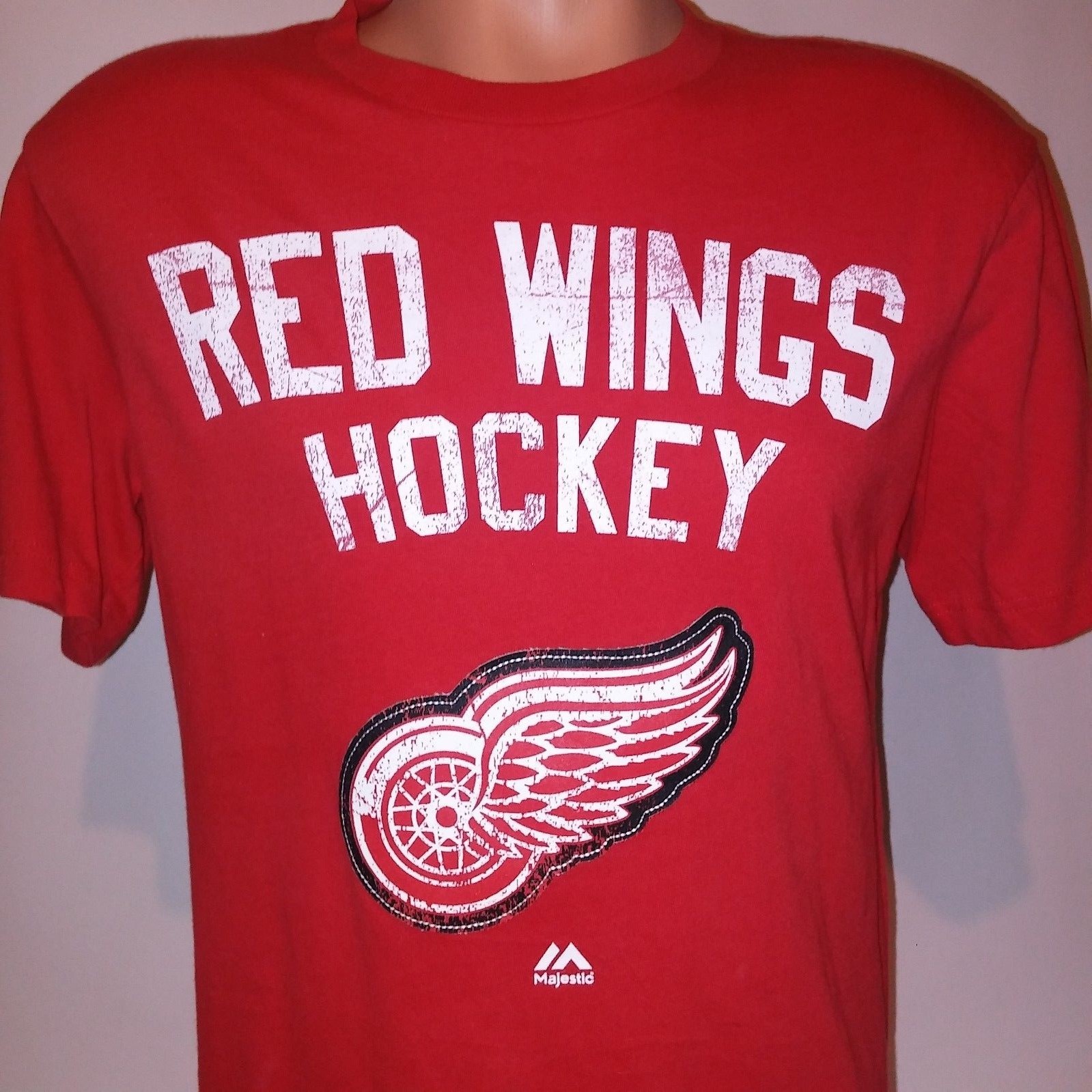 Majestic Mens T Shirt Red Wings Small Red NHL Graphic Tee Short Sleeve gallery