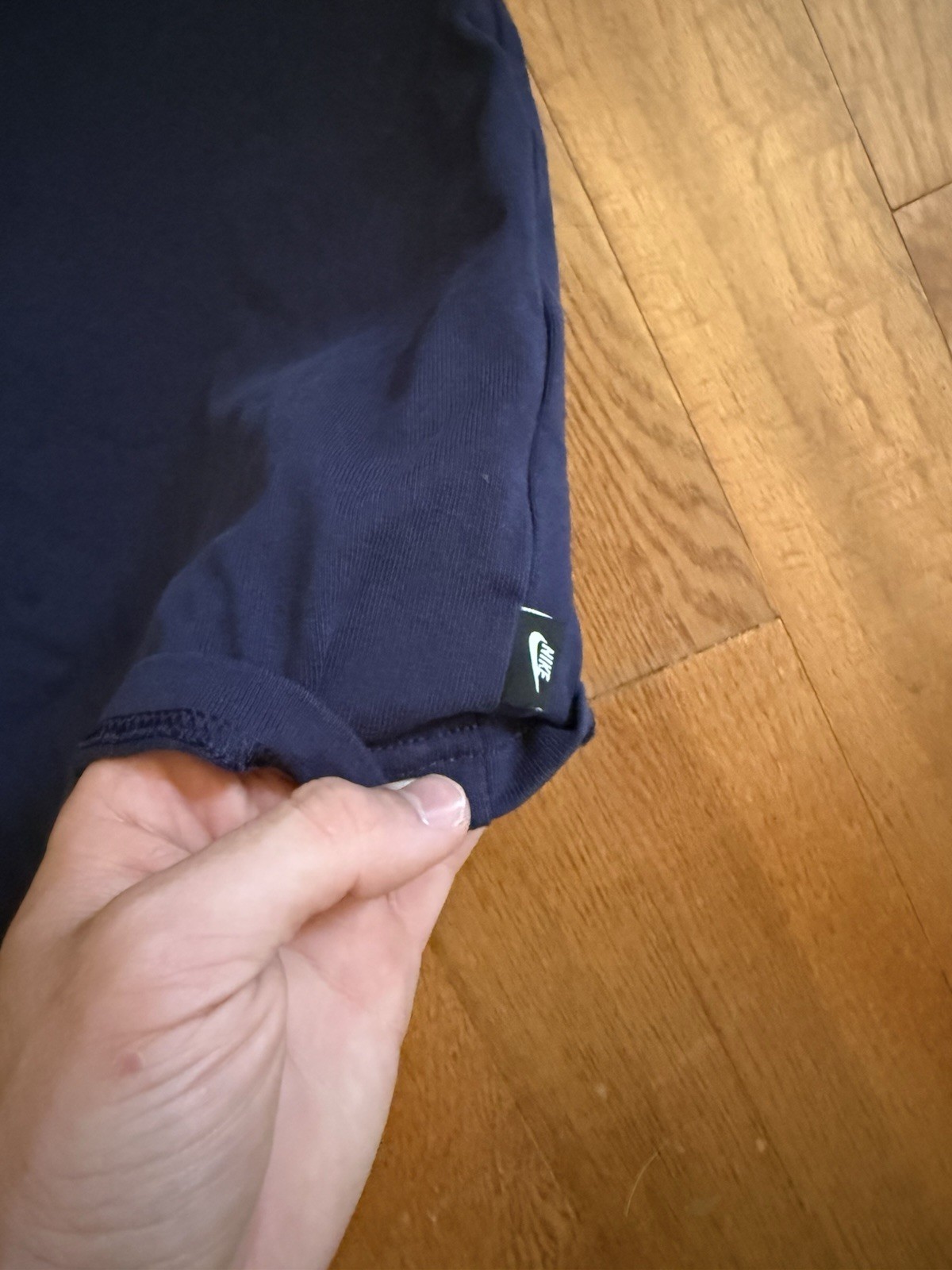 Nike navy blue tee with embroidered logo. Size M #sportswear #tee gallery