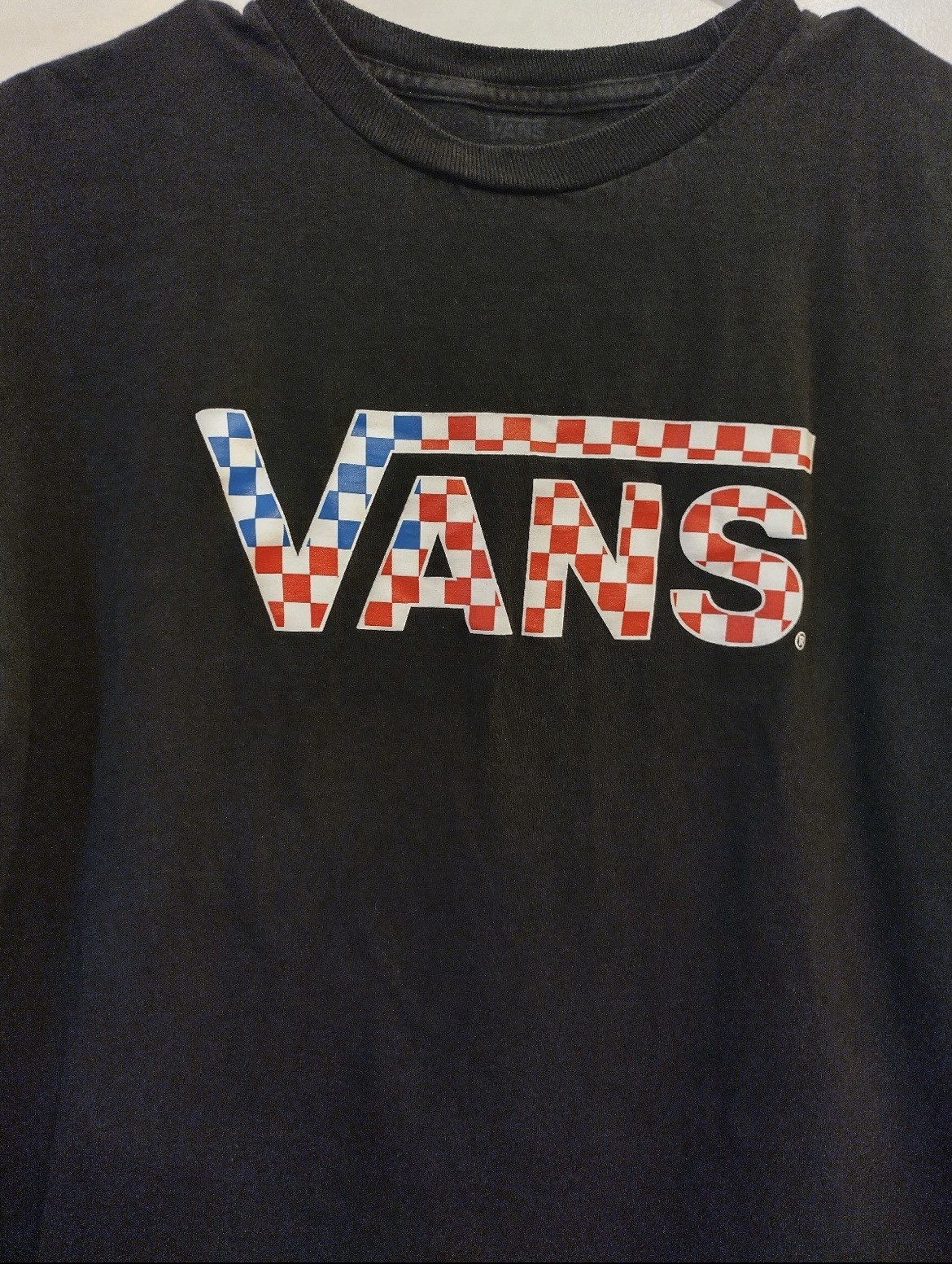 VANS Patriotic Checkered Logo Shirt Medium Skater Skating Red White Blue BG29 gallery